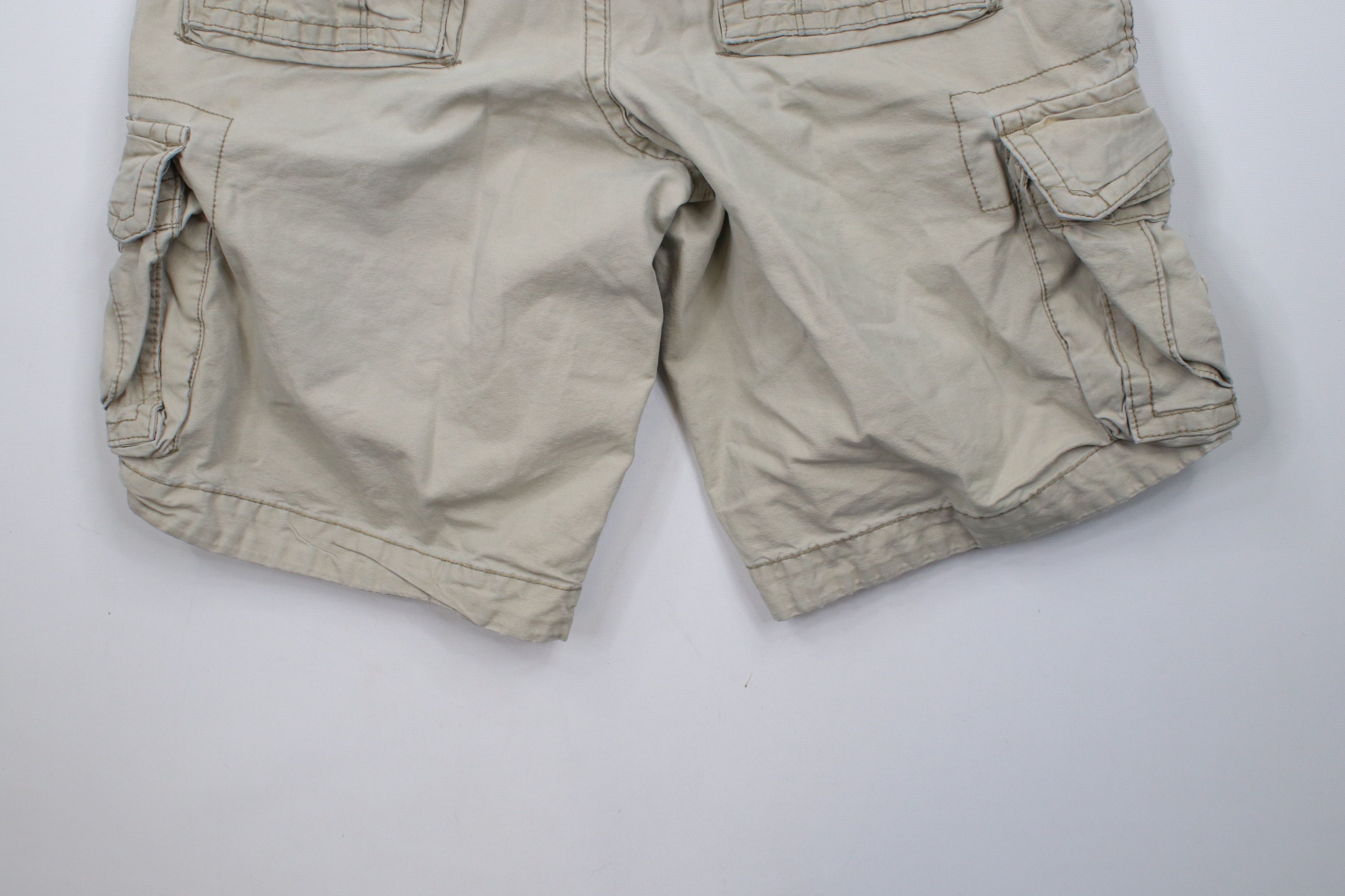 Aeropostale × Vintage Vintage Y2K Aeropostale Flower Heavyweight Cargo Shorts Size US 31 - 13 Thumbnail