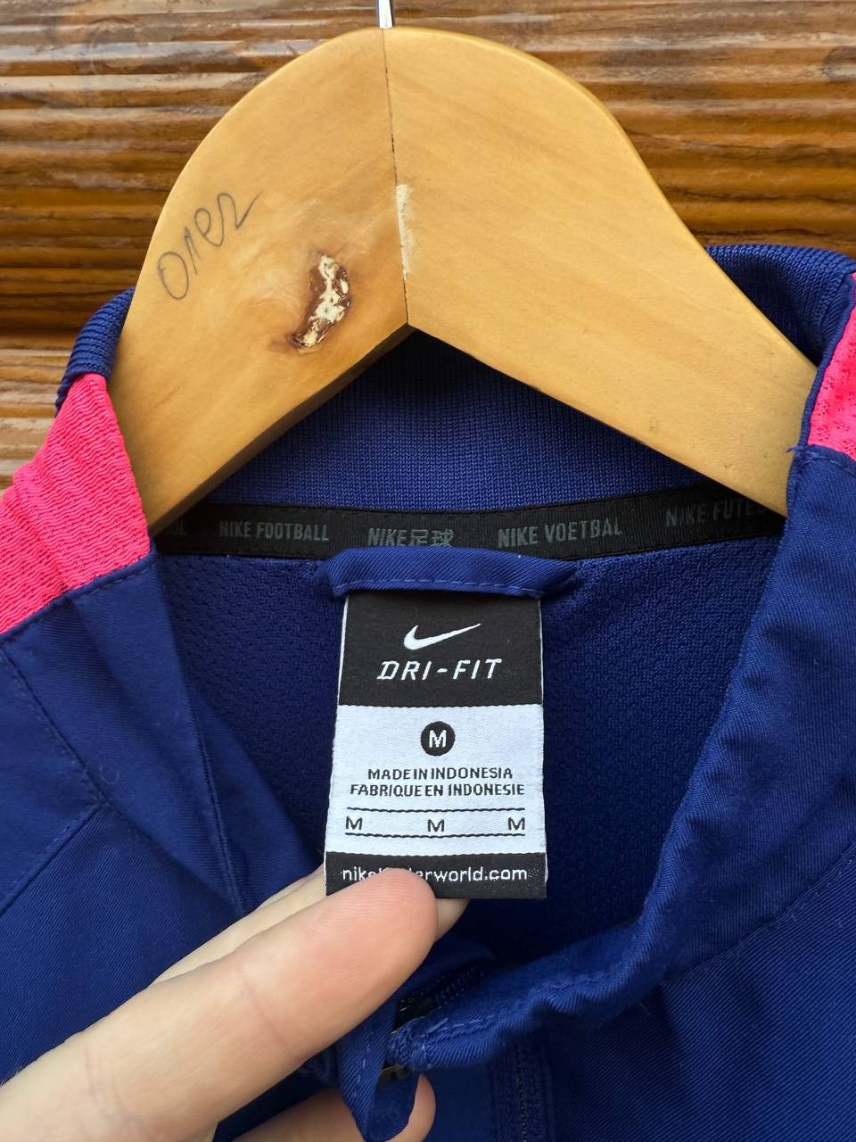 Nike BARCELONA FOOTBALL JACKET NIKE TRACK TOP JERSEY SIZE M Size US M / EU 48-50 / 2 - 5 Thumbnail