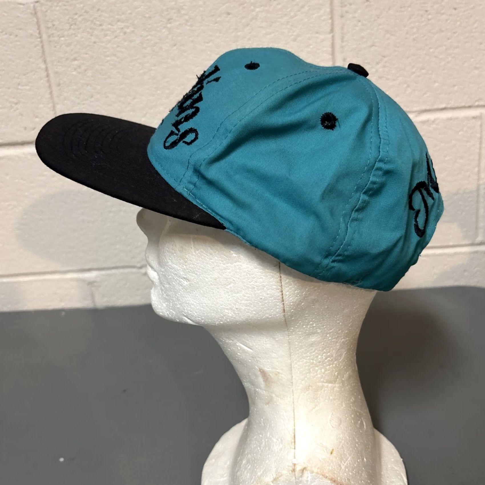 Vintage VINTAGE Signatures Sportswear Florida Marlins Blue Snap Back Hat Cap OSFA Arch logo Mens Size ONE SIZE - 6 Thumbnail