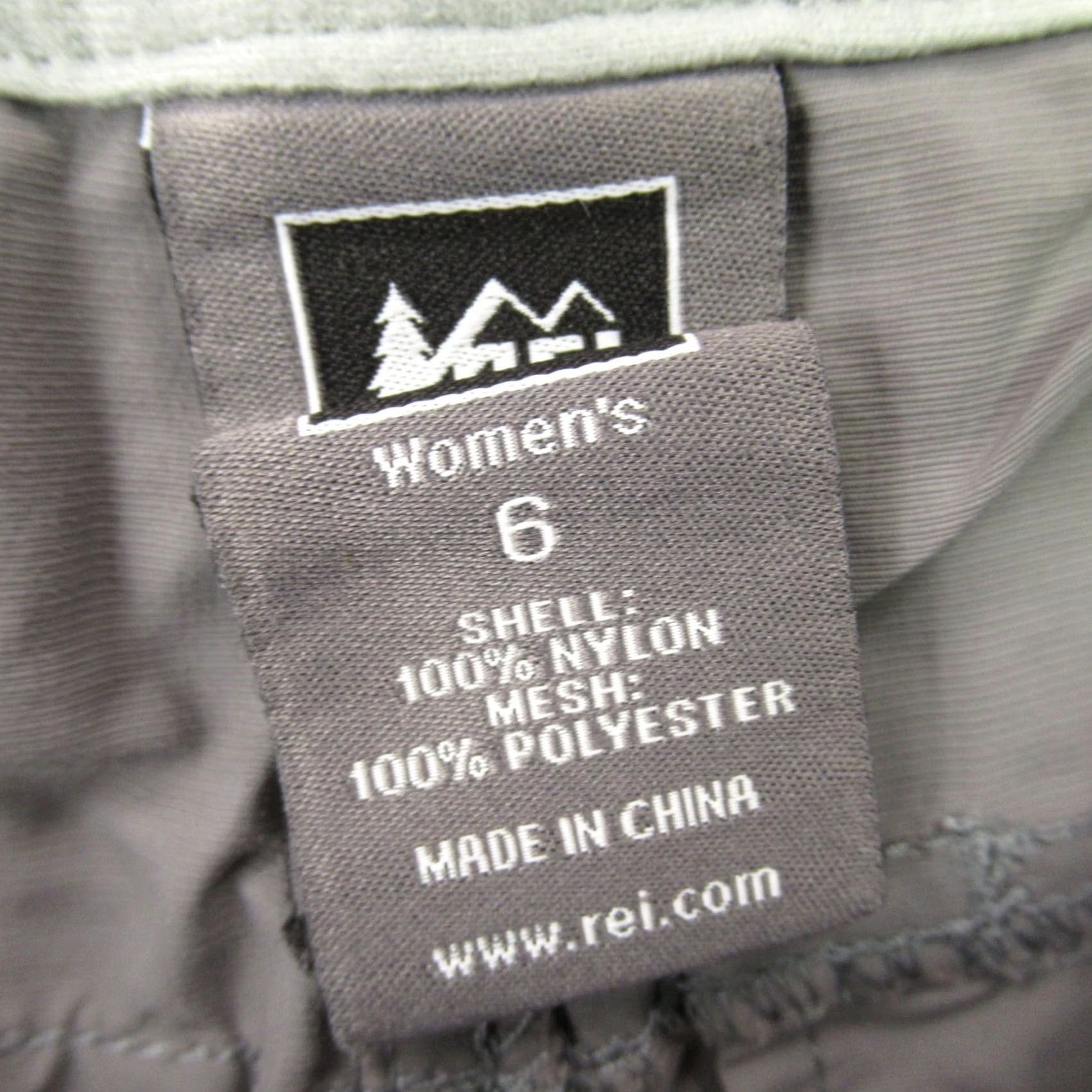 Vintage REI Shorts Womens 6 Lightweight Hiking Cargo Gray Casual Outdoors Size 28" / US 6 / IT 42 - 3 Thumbnail