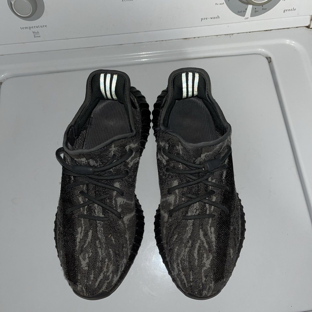Yeezy Yeezy 350 Size US 10 / EU 43 - 5 Thumbnail