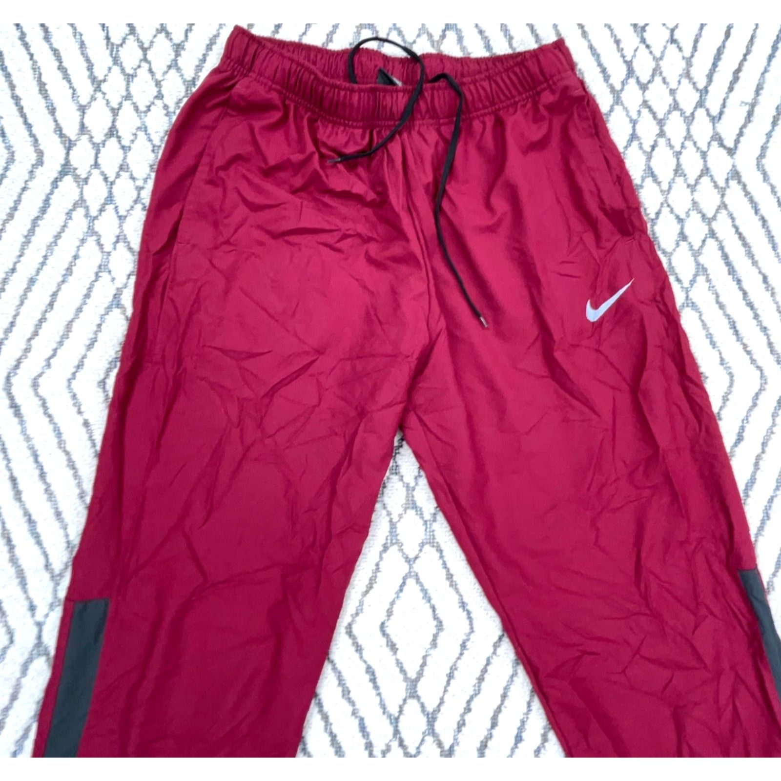 Nike Nike Pants Women XL Red Gray Track Pants Windbreakers Joggers Dri Fit Unlined Size 40" / US 18 - 6 Thumbnail