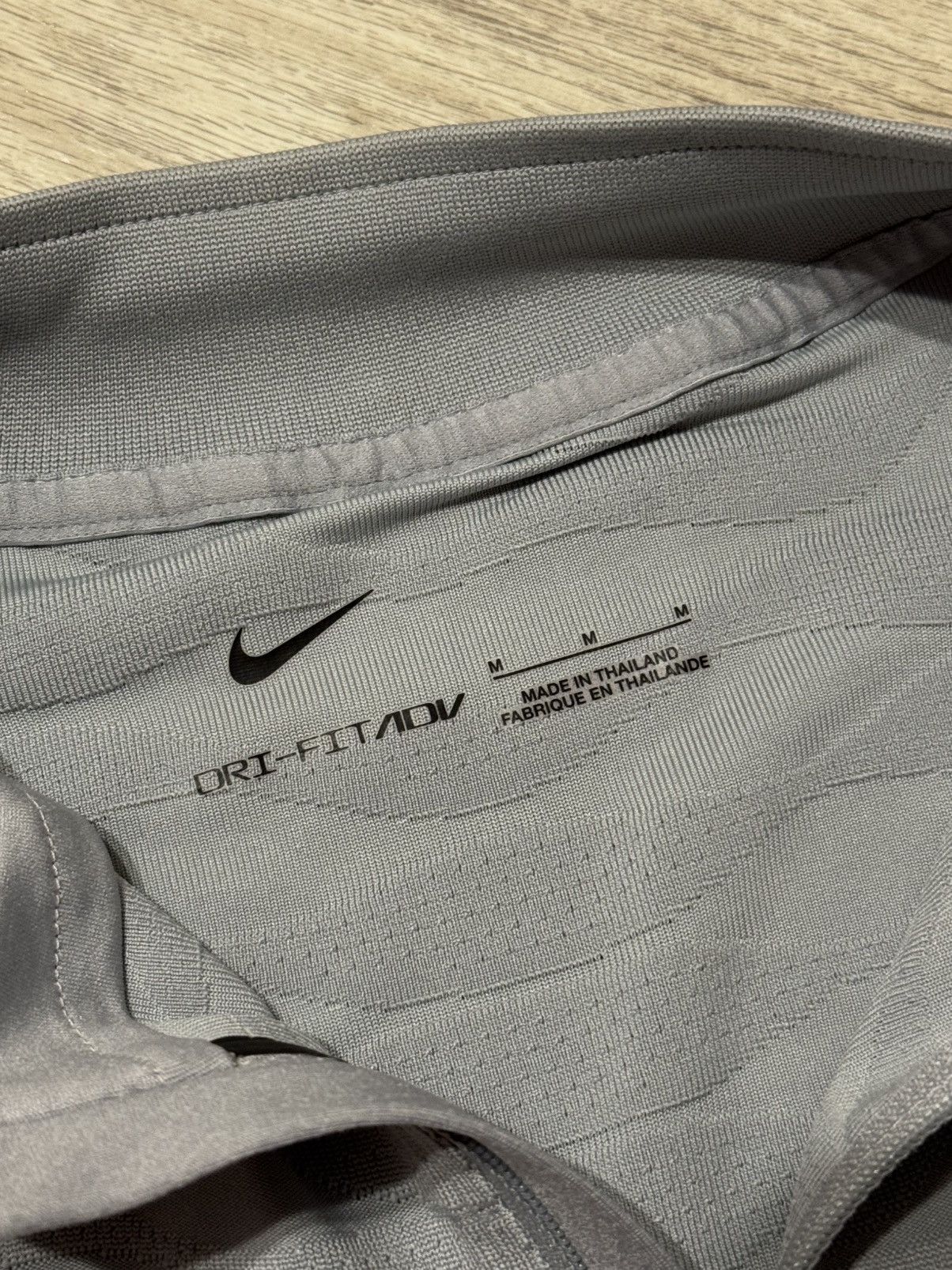 Nike 🔷Nike Liverpool 2022/23 Long sleeve Zip Training Top🔷 Size US M / EU 48-50 / 2 - 7 Thumbnail