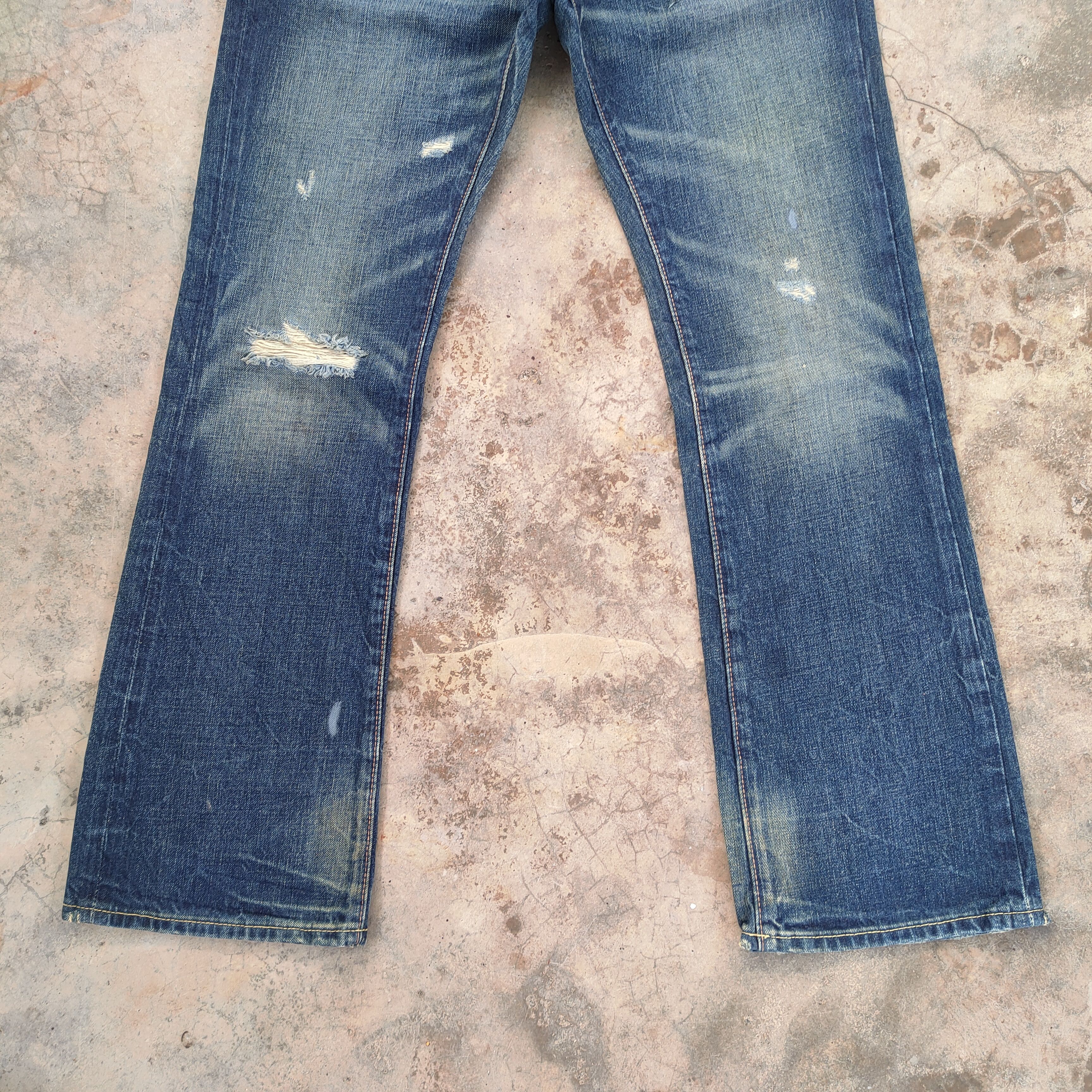 Abercrombie & Fitch VINTAGE FADED DISTRESSED FLARE JEAN DENIM PANTS Size US 32 / EU 48 - 4 Thumbnail