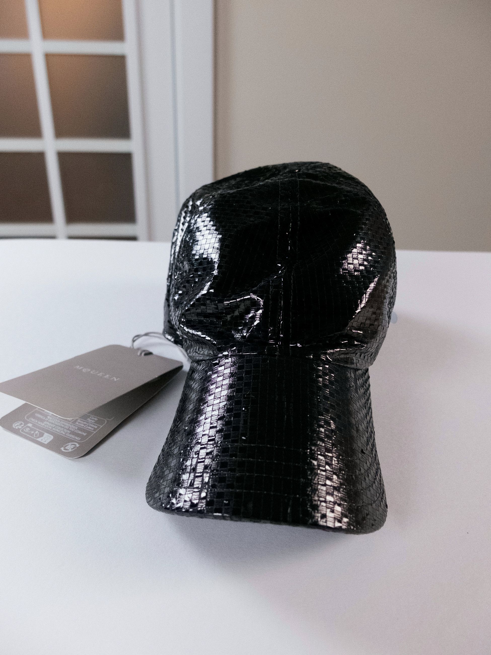 Alexander McQueen ALEXANDER MCQUEEN black Tarpaulin silk baseball cap Medium Size ONE SIZE - 4 Thumbnail