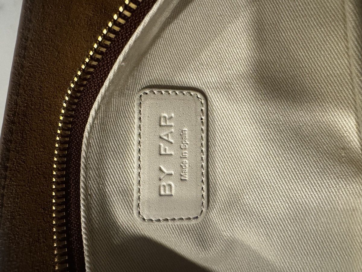 By Far By Far Mara Suede Shoulder Bag Size ONE SIZE - 6 Thumbnail