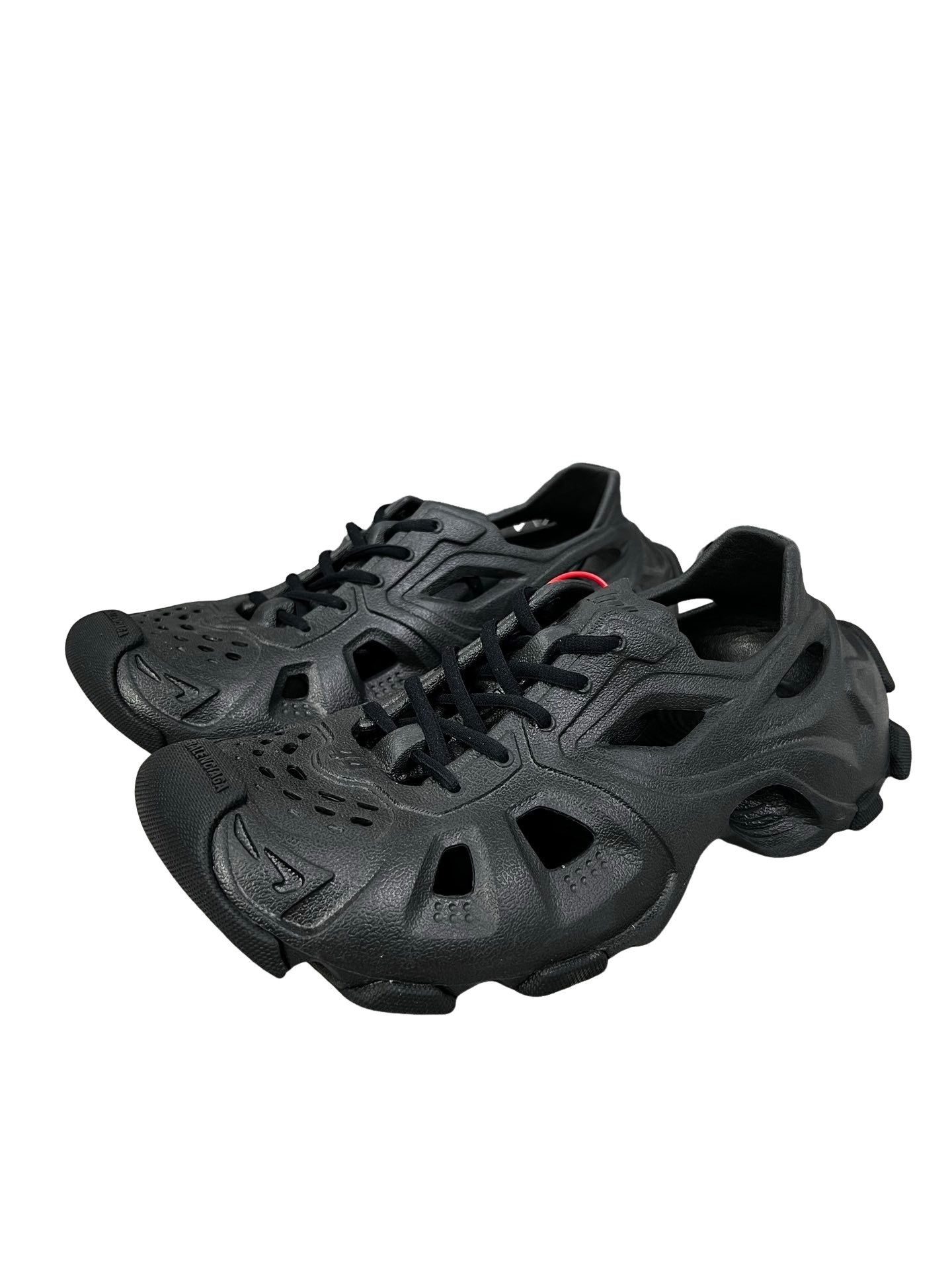 Balenciaga Balenciaga HD Rubber Sneakers Size 44 Size US 11 / EU 44 - 1 Thumbnail