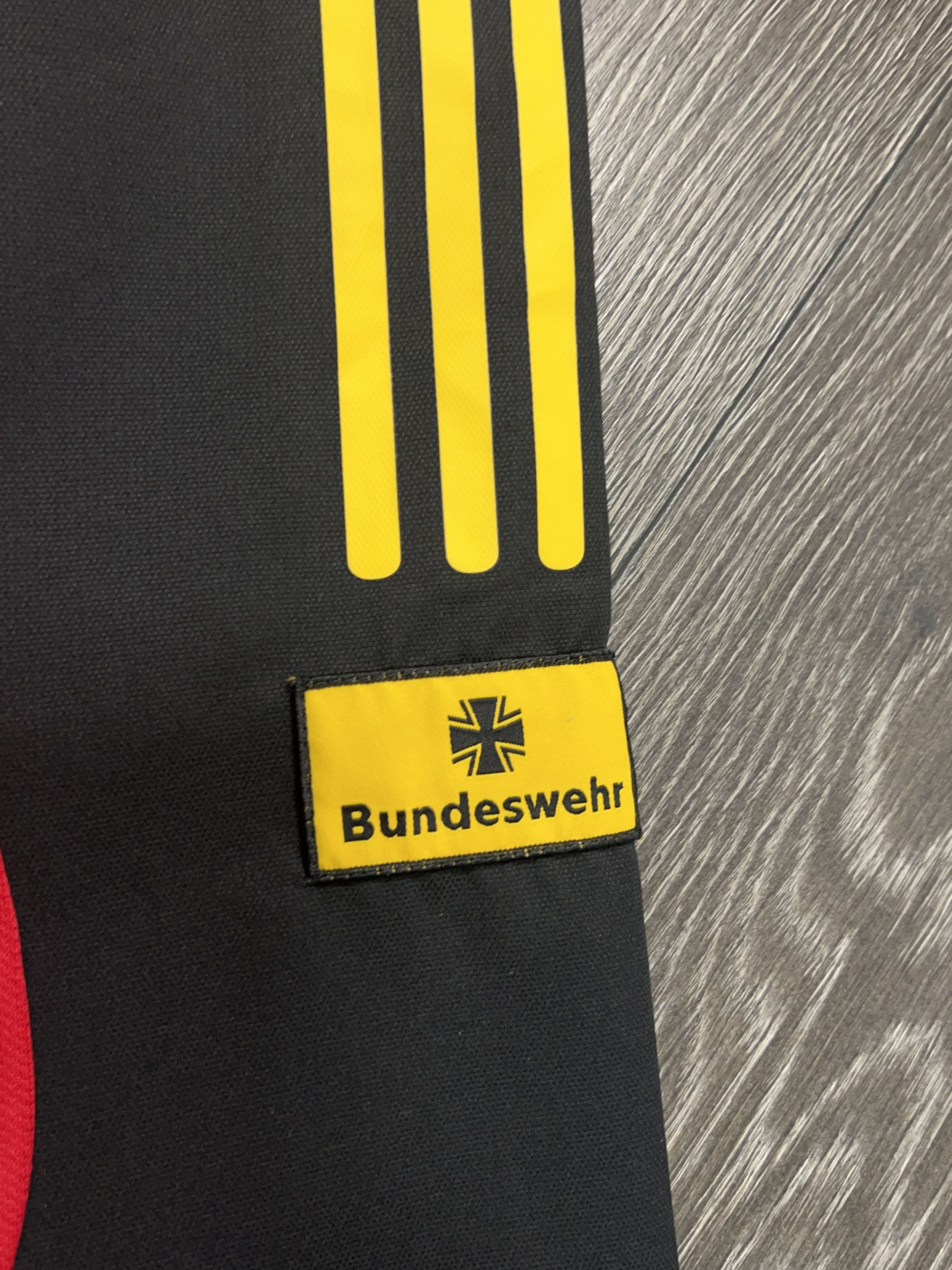 Adidas Germany Bundeswehr Football Soccer Track Anthem Jacket L-XL Size US XL / EU 56 / 4 - 6 Thumbnail