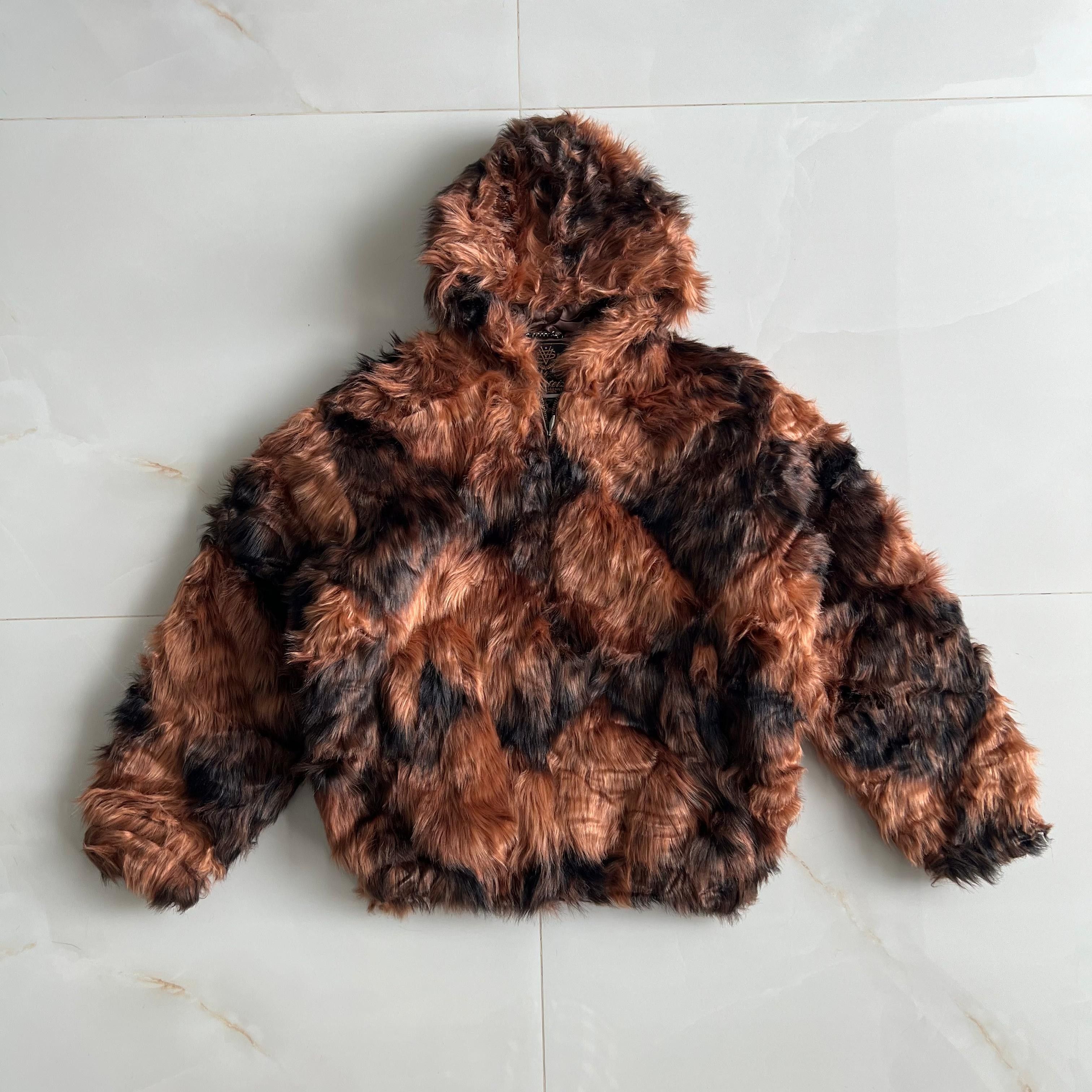 Corteiz Corteiz Faux Fur Hooded Jacket Brown Size US L / EU 52-54 / 3 - 1 Thumbnail