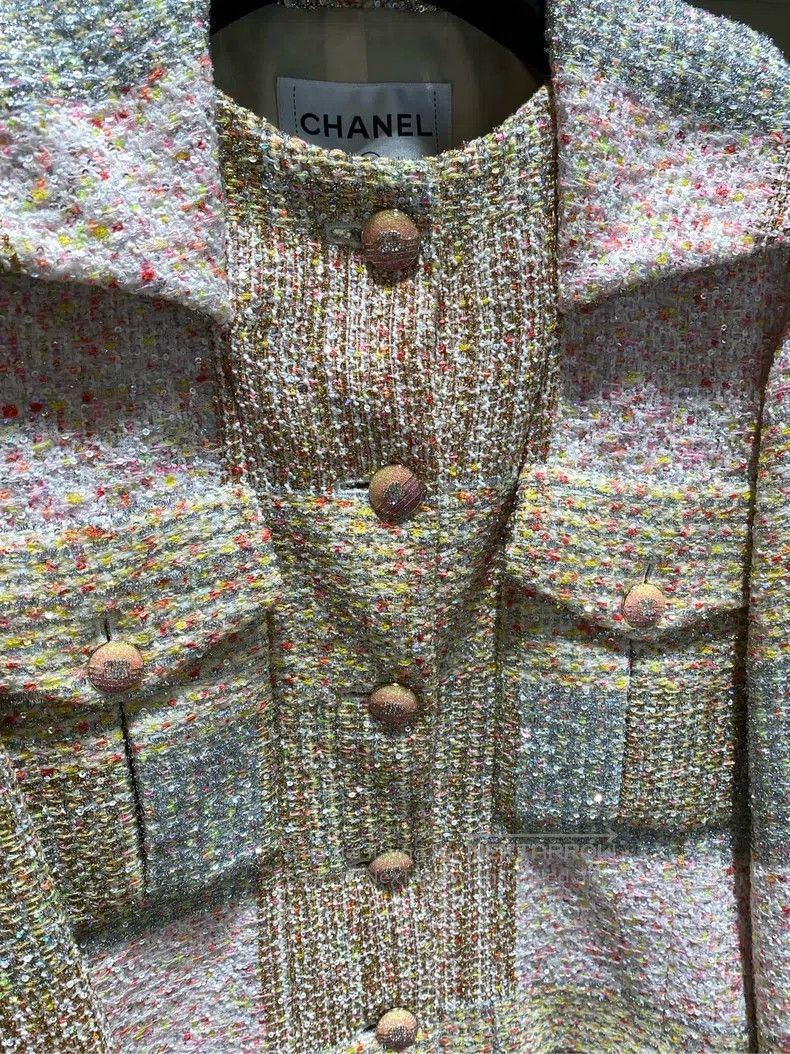 Chanel Chanel 24c sequin glitter diamond button jacket Size XXS / US 00 / IT 34 - 2 Thumbnail