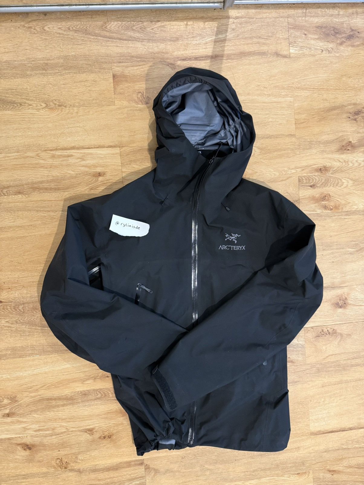 Arc'teryx Beta AR - Neptune | Grailed