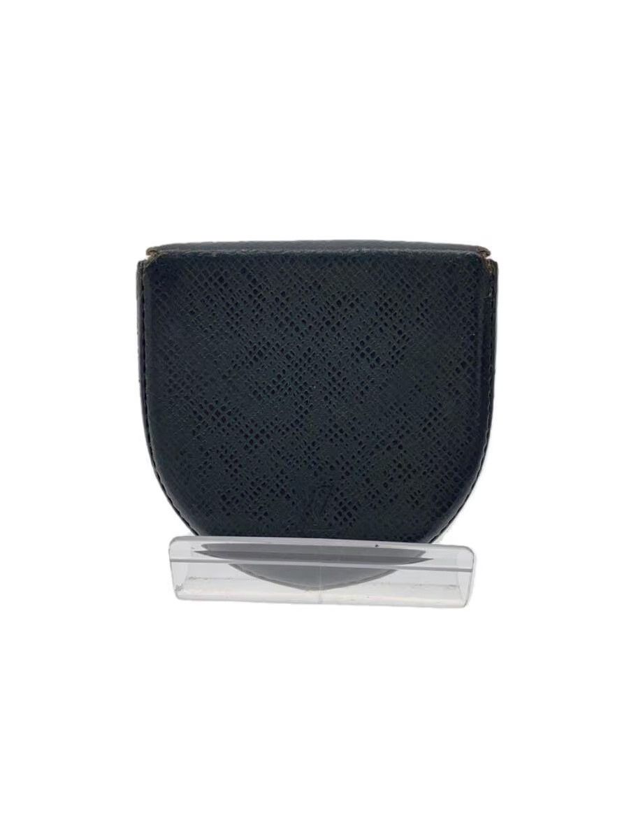 Louis Vuitton Louis Vuitton Taiga Porte Monet Cuvette Green Size ONE SIZE - 1 Thumbnail