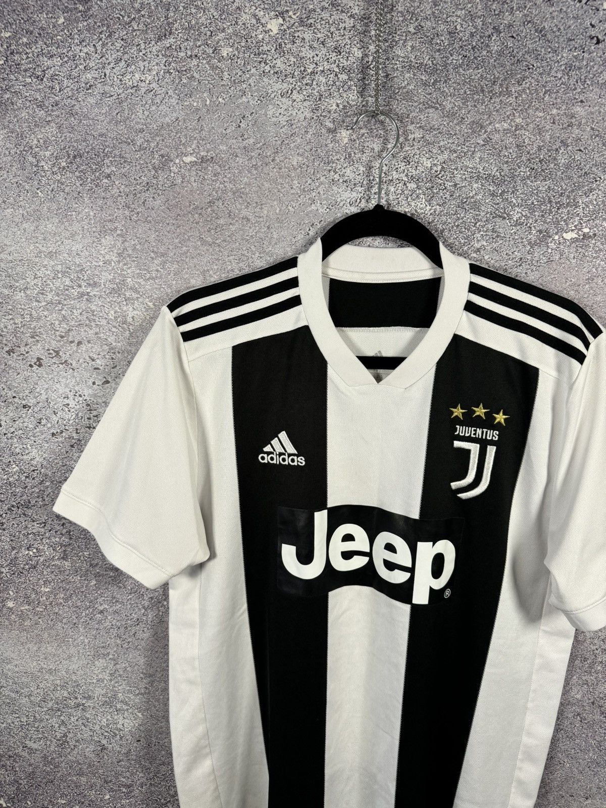 Adidas × Vintage Vintage Juventus 2018/19 Adidas Jersey Blokcore Medium Size US M / EU 48-50 / 2 - 3 Thumbnail