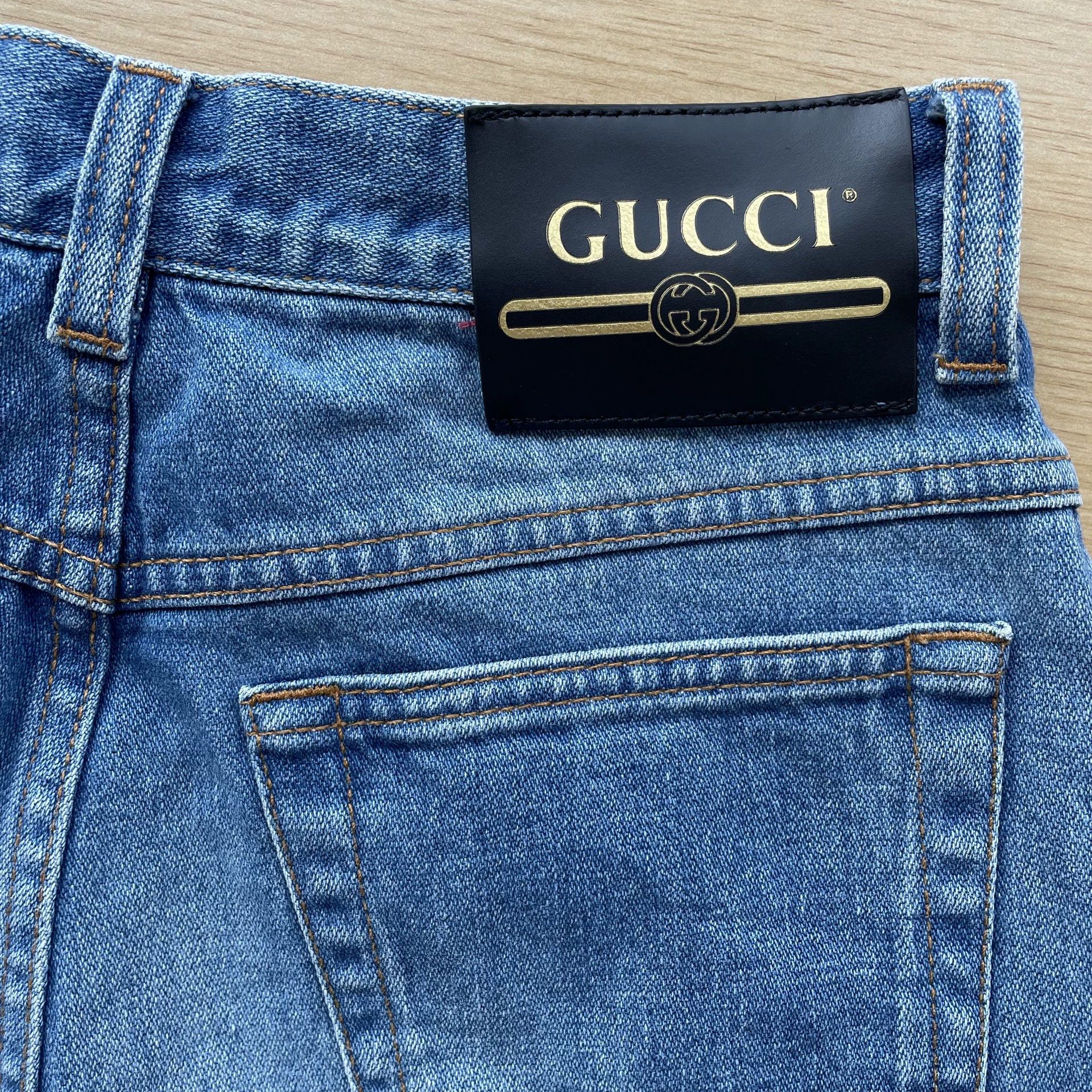 Gucci GUCCI Bear Print Mid-Rise Straight Jean 23W Denim Blue Size 23" - 3 Thumbnail