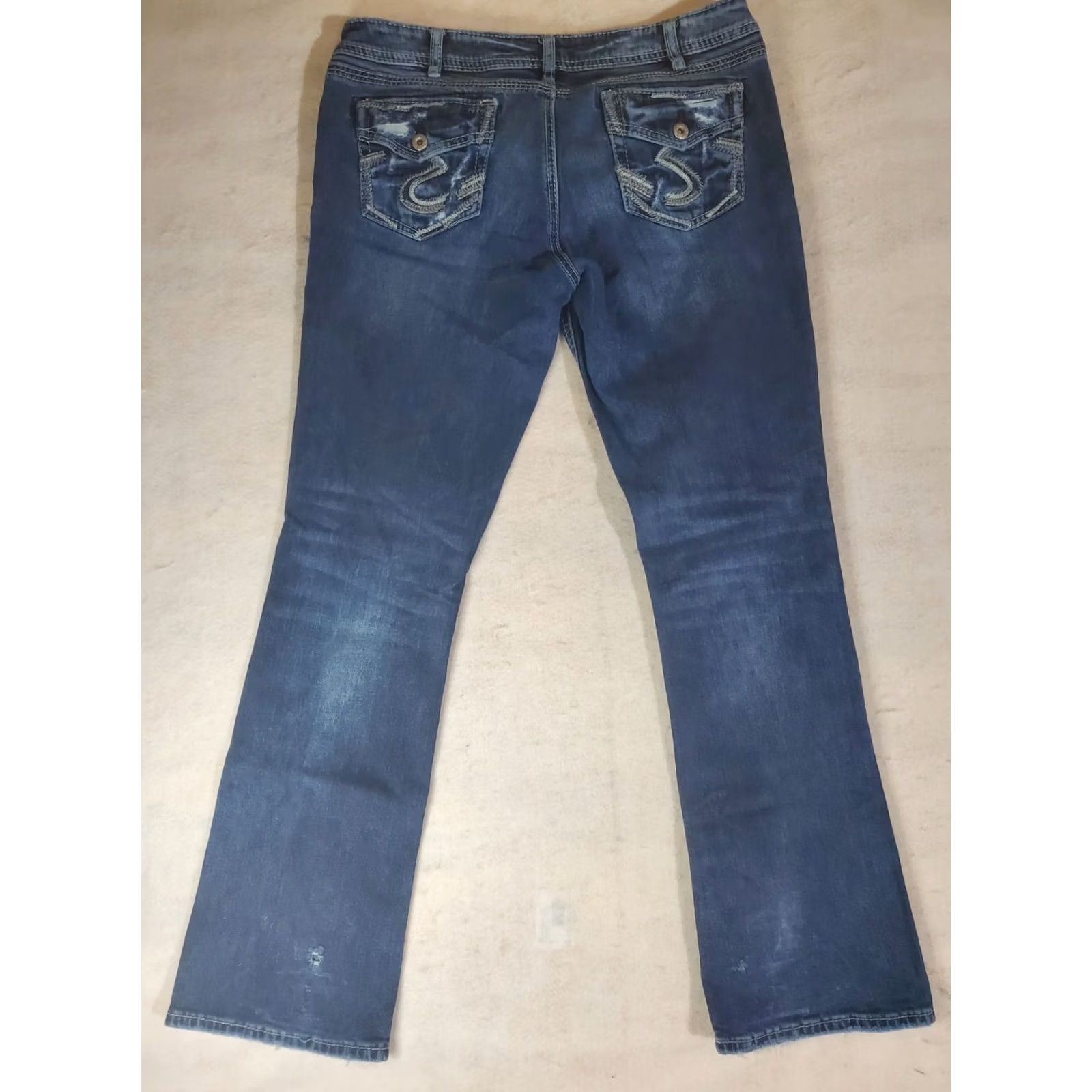 Silver Jeans Co. VINTAGE? No. (But per rules, omit) Size 24" / US 00 / IT 34 - 4 Thumbnail