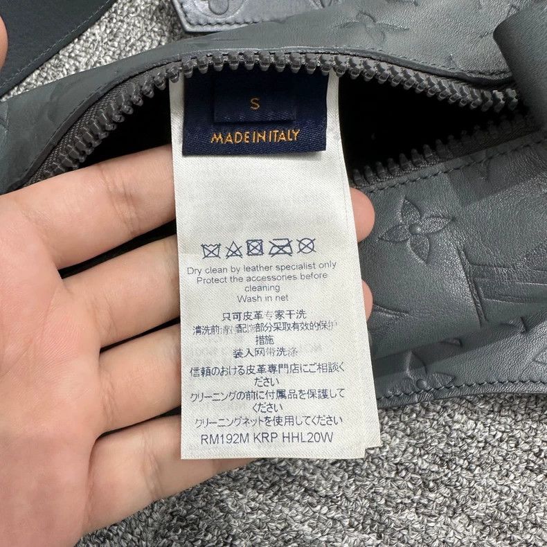 Louis Vuitton Louis Vuitton Leather presbyopic tactical vest Nextarrow-25 Size US S / EU 44-46 / 1 - 3 Thumbnail