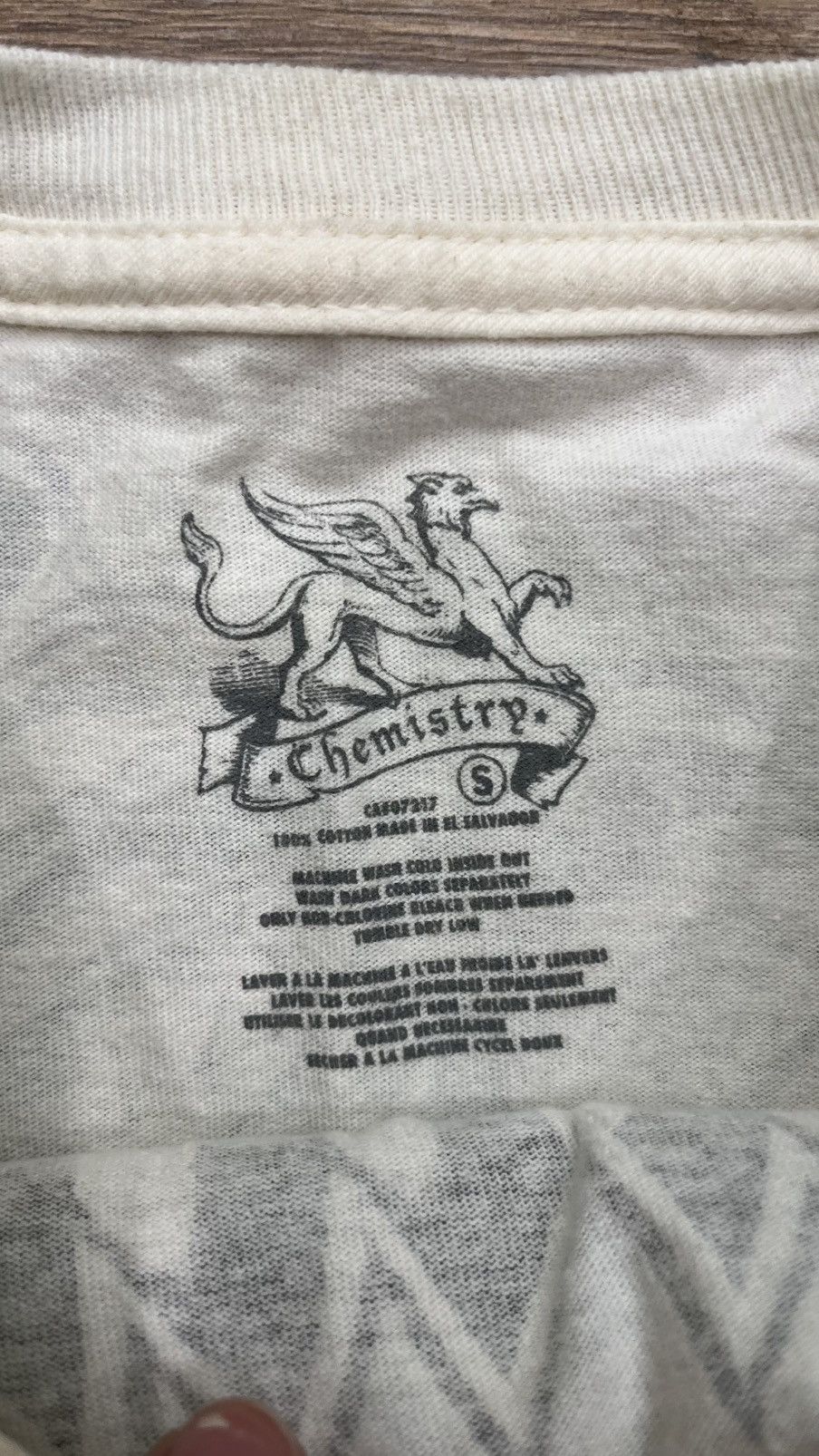 Other Y2k redemption cross shirt with cross design Size US S / EU 44-46 / 1 - 3 Thumbnail