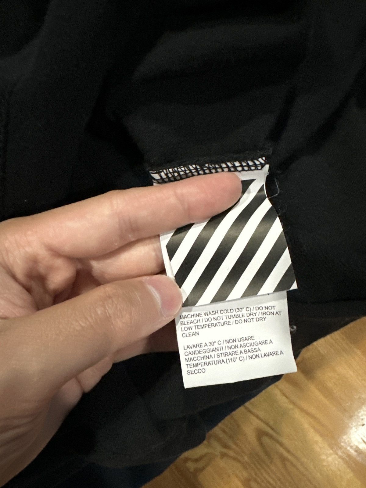 Off-White Off white long sleeve 2019 fall-winter collection Size US S / EU 44-46 / 1 - 5 Thumbnail
