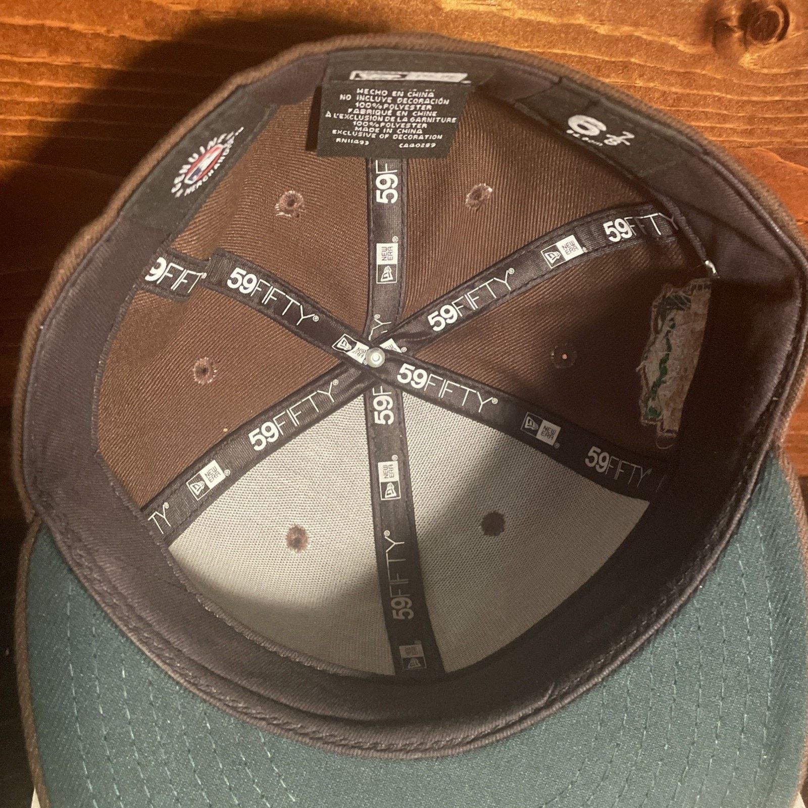 New Era Exclusive Seattle Mariners Fitted *Starbucks Size* EUC Size ONE SIZE - 7 Thumbnail