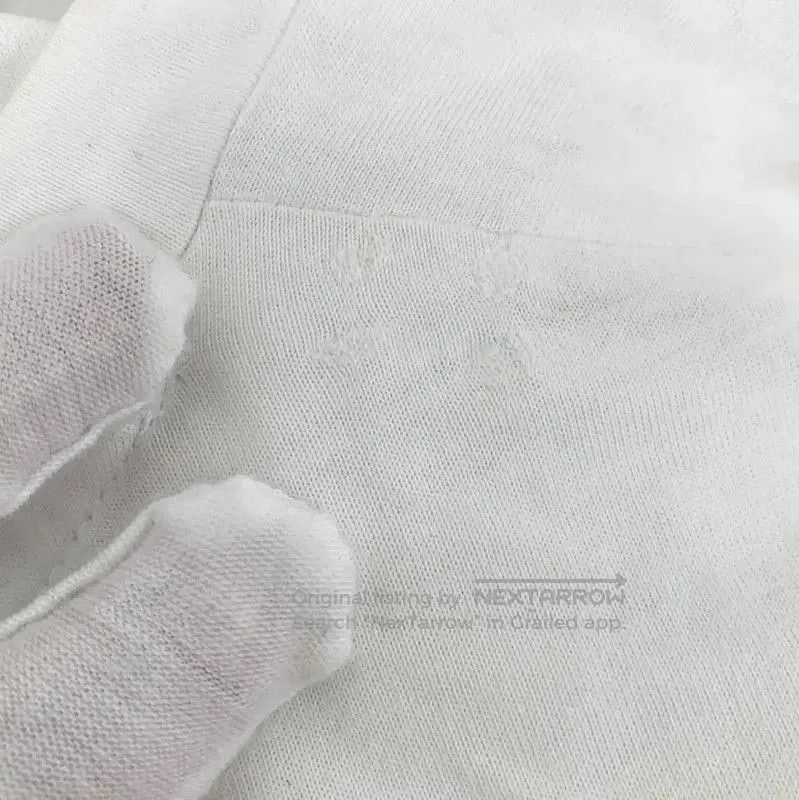 Burberry Burberry Women's White Cotton T-Shirt. Size S / US 4 / IT 40 - 9 Thumbnail