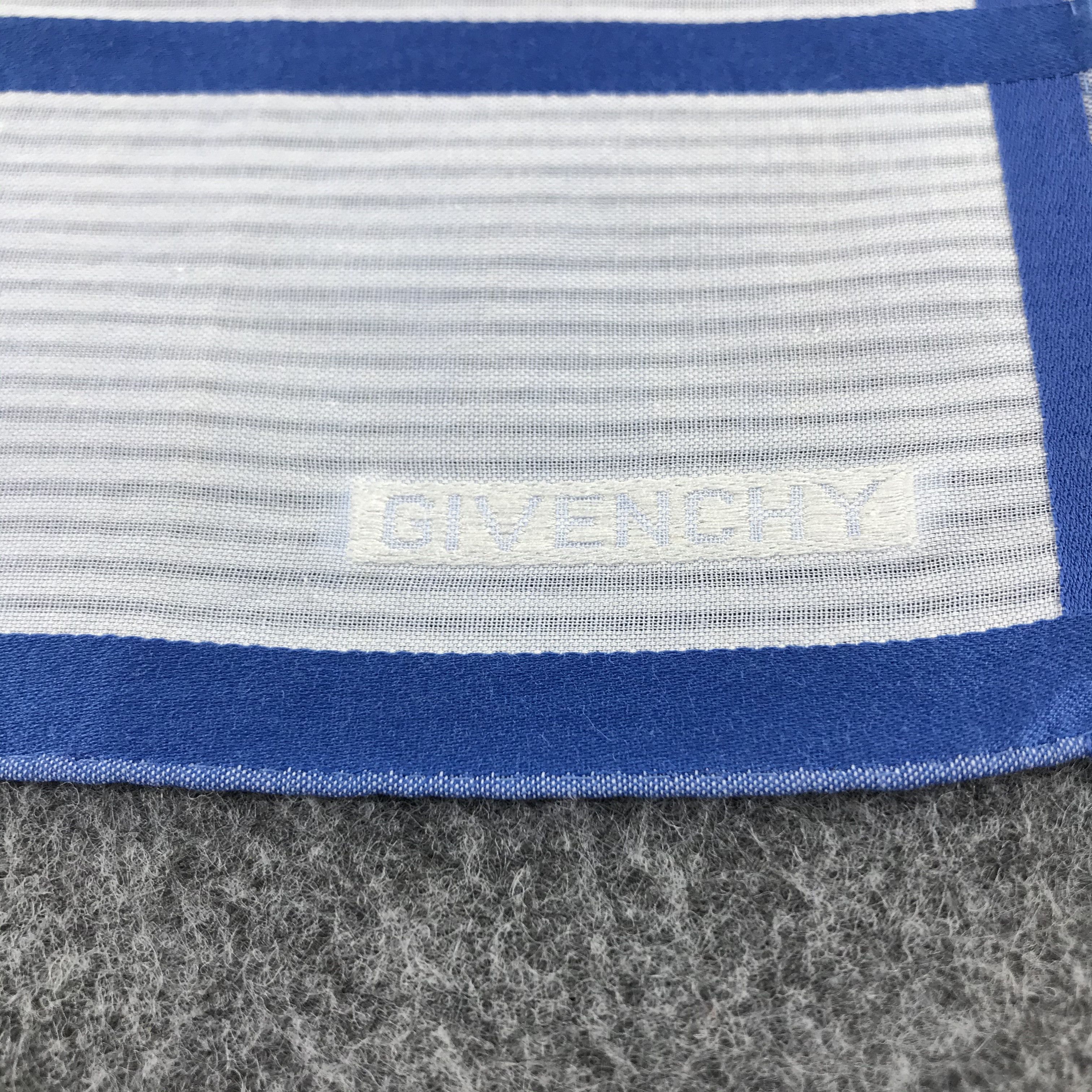 Givenchy Givenchy Handkerchief Neckerchief Bandana H189 Size ONE SIZE - 4 Thumbnail