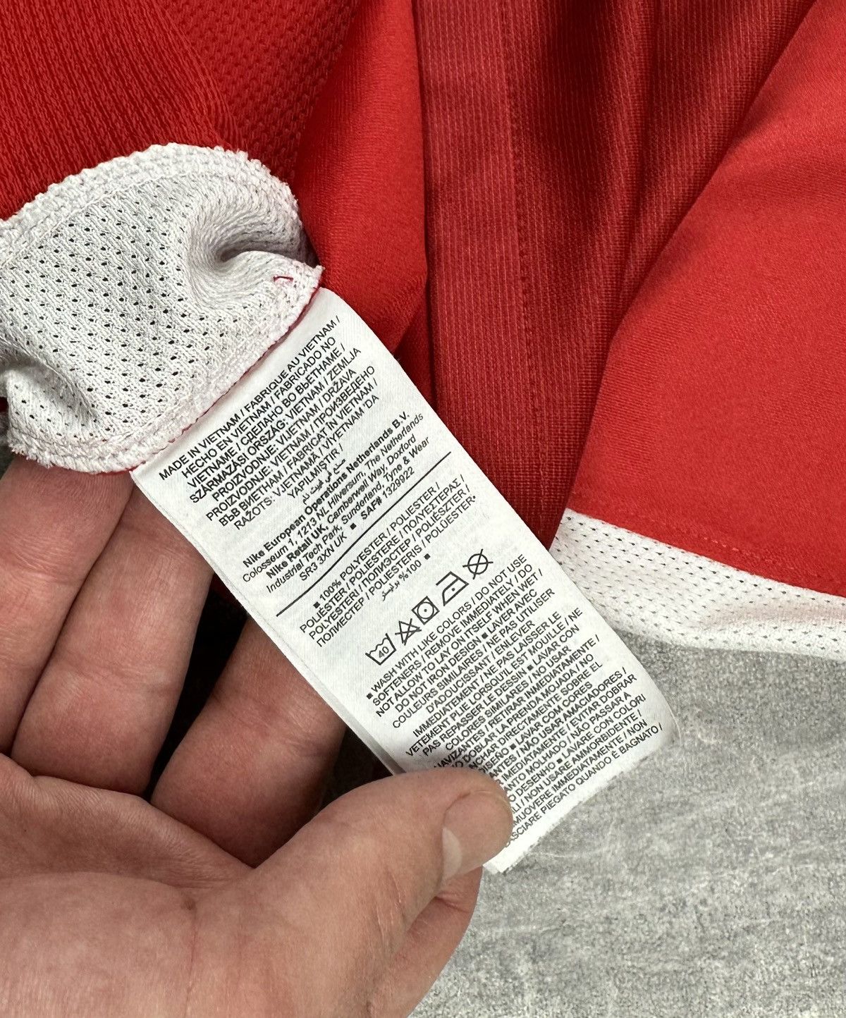 Nike Nike FC Utrecht 2019/20 Home Soccer Jersey Size US XL / EU 56 / 4 - 13 Thumbnail