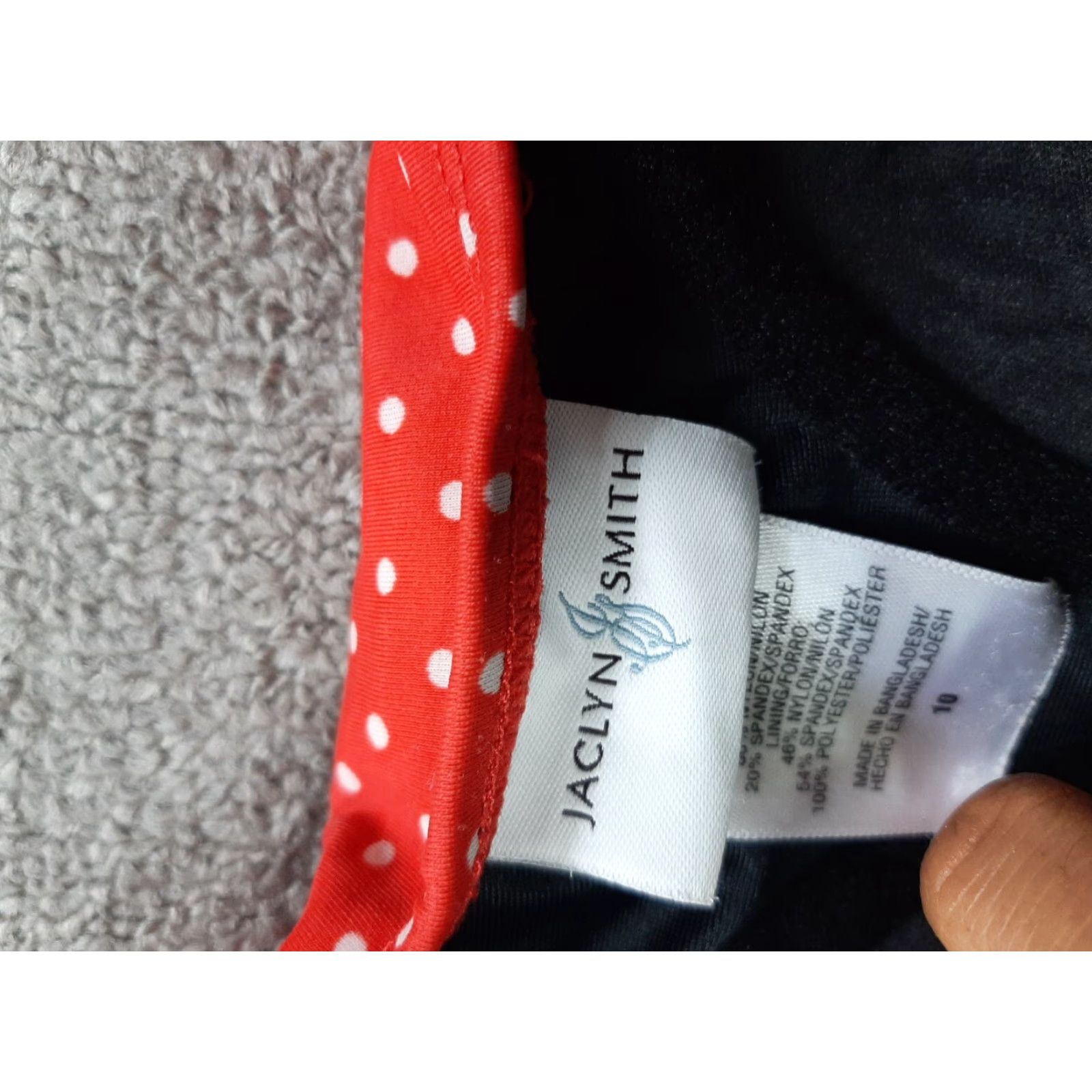 Vintage Jaclyn Smith Tankini Top Women's Size 10 Built-In Bra Red Dots Nylon Spandex Tankini Bottom Not Included Size L / US 10 / IT 46 - 4 Thumbnail