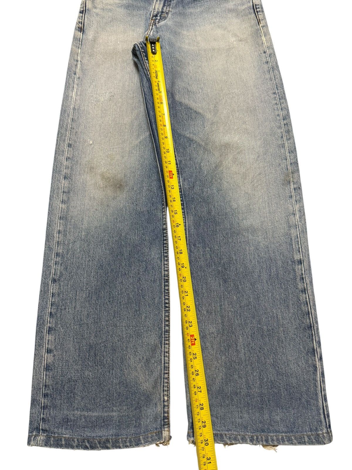 Levi's Vintage 90s Levis 504 Blue Faded Wash Wide Leg Baggy Jeans Size US 29 - 11 Thumbnail