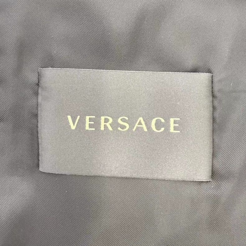 Versace Versace Baroque velvet coat Size US L / EU 52-54 / 3 - 4 Thumbnail