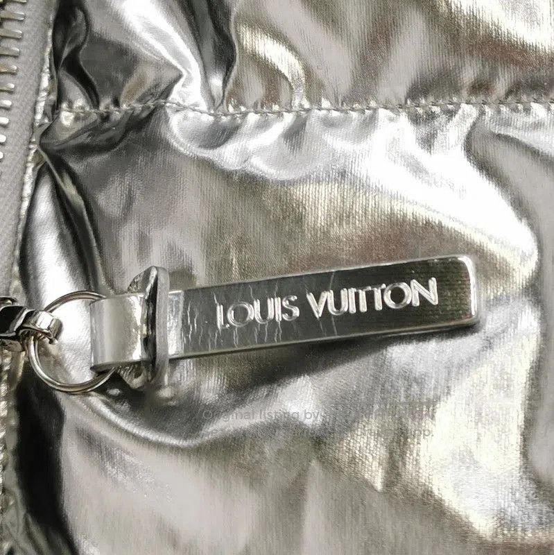 Louis Vuitton Louis Vuitton Silver Hooded Down Jacket. Size US S / EU 44-46 / 1 - 3 Thumbnail