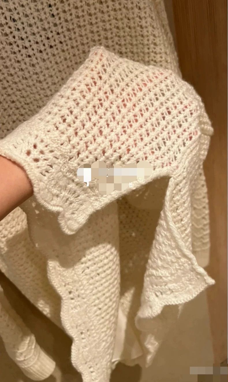 Loro Piana LORO PIANA Two pieces of hook flowers long sweater Size S / US 4 / IT 40 - 7 Thumbnail