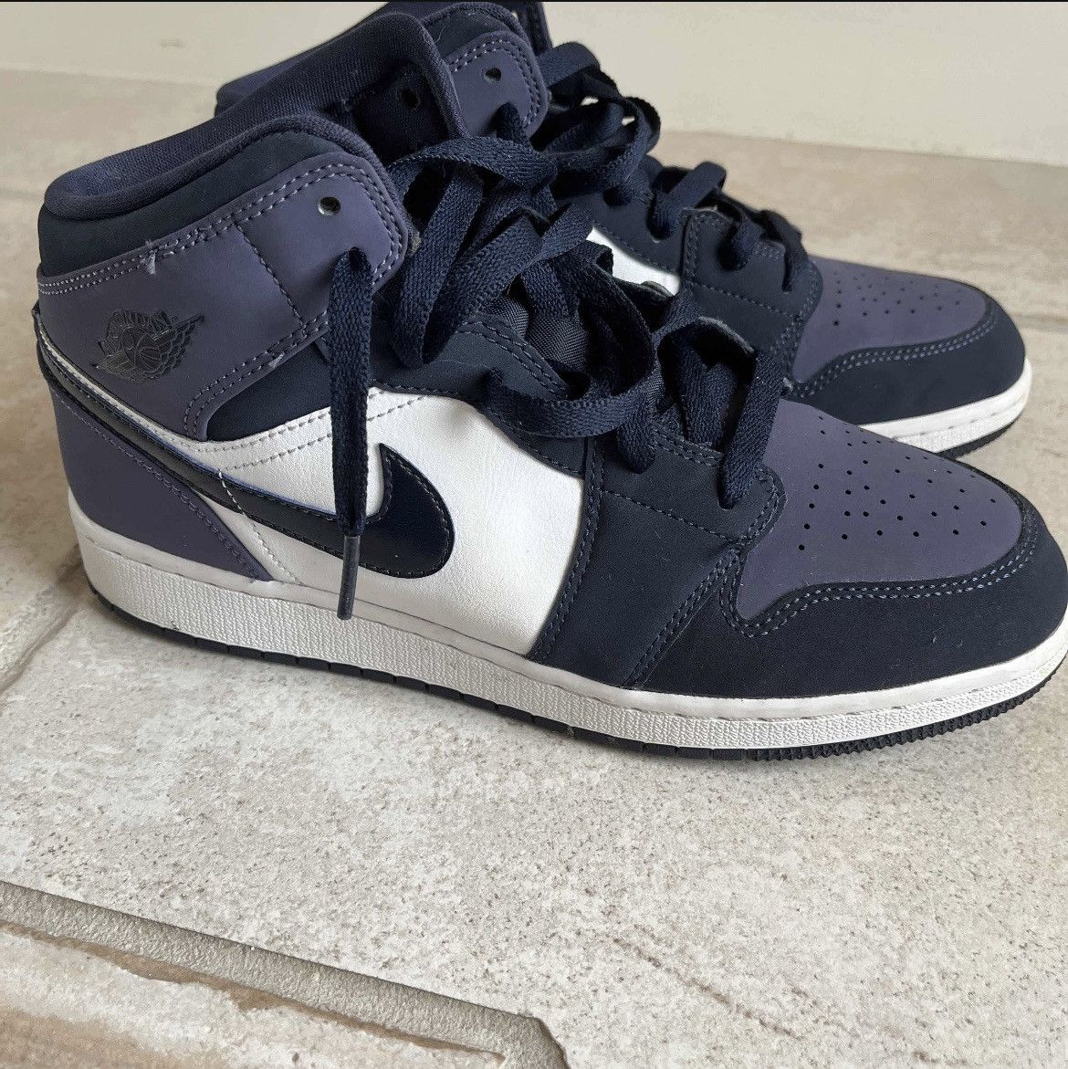 Jordan Brand Air Jordan 1 Mid GS “Sanded Purple” size 7Y Size US 7 / EU 40 - 9 Thumbnail