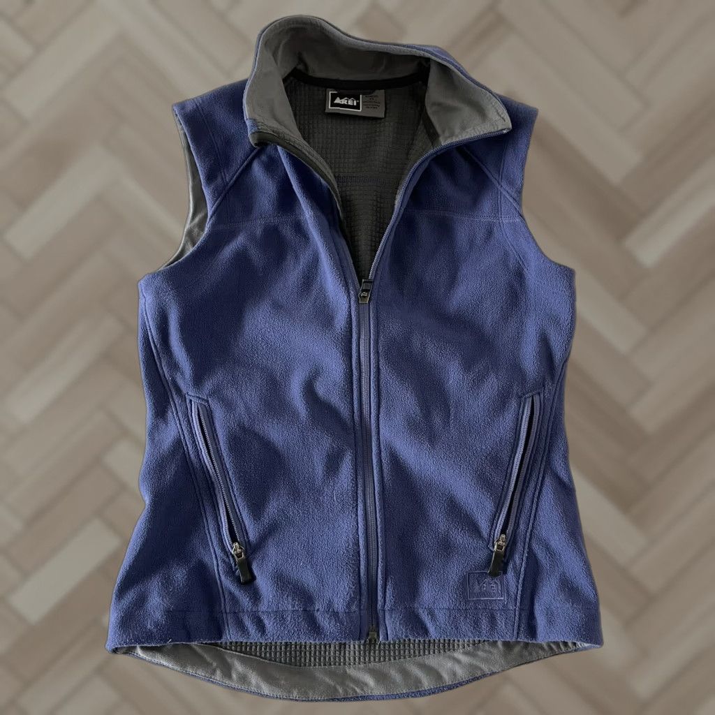 Vintage REI Fleece Full Zip Vest Women's XS Gray Purple Shirt Vest Womens XS Gray Size XS / US 0-2 / IT 36-38 - 1 Thumbnail
