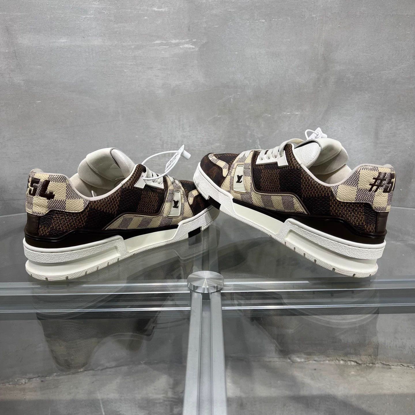 Louis Vuitton LV Trainer Brown Monogram UK6.5/40.5 Size US 7.5 / EU 40-41 - 5 Thumbnail