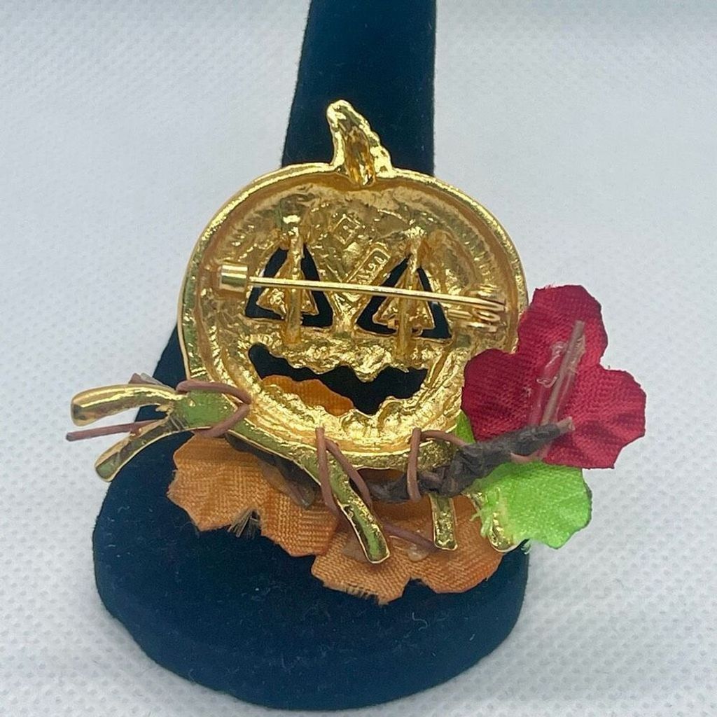 Other Vintage Gold Jack-O-Lantern Fall Crystal Pumpkin Brooch Pin Size ONE SIZE - 4 Thumbnail