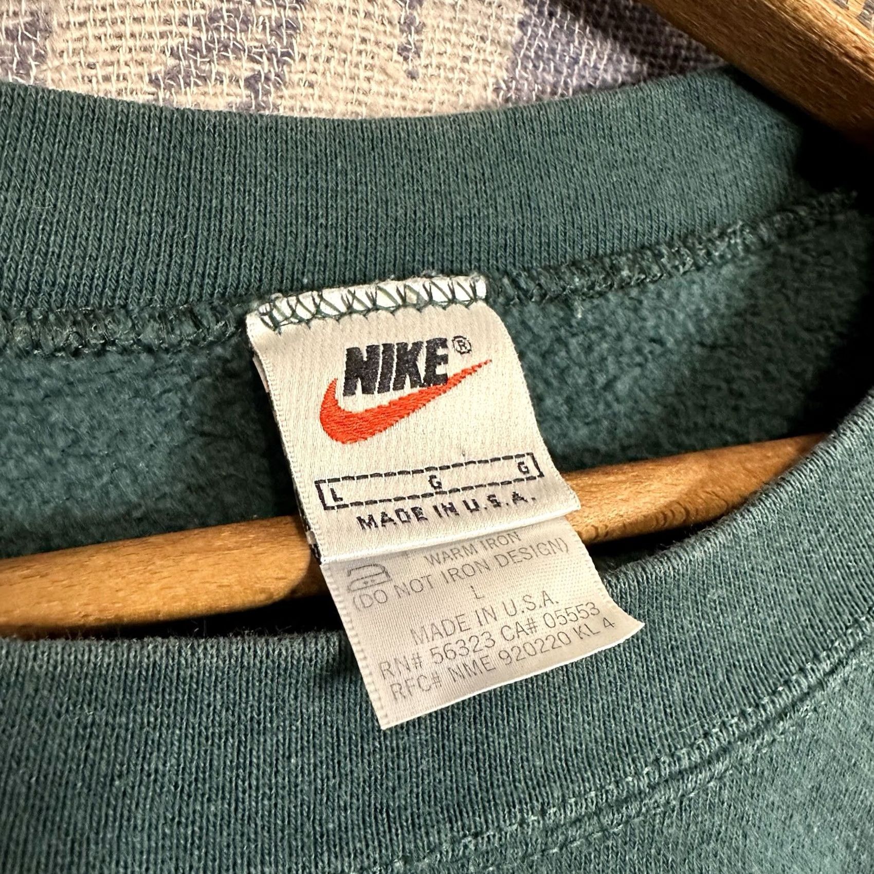 Nike VINTAGE Nike Sweatshirt Crewneck Large Logo Forrest Green USA 90s Sports Men L Size US L / EU 52-54 / 3 - 4 Thumbnail