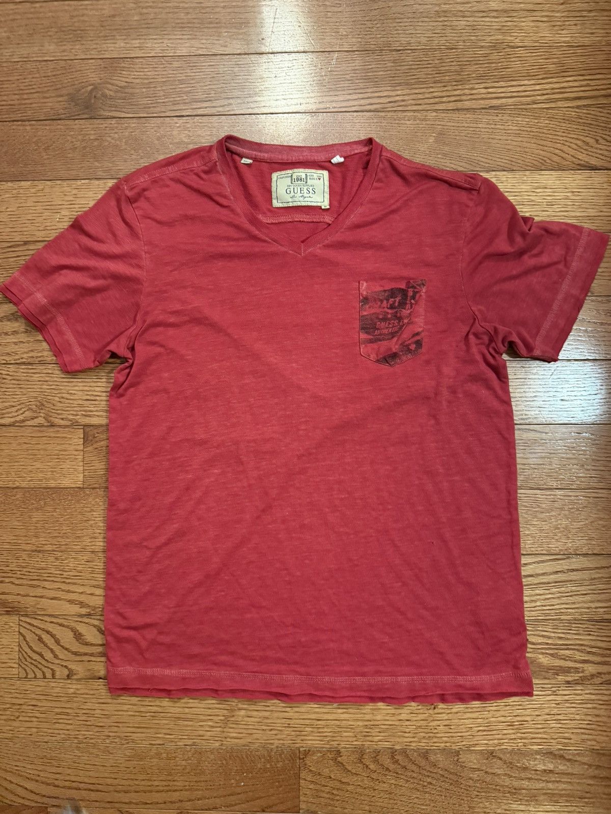 Guess Mens Guess Vintage T-Shirt with Pocket Size US M / EU 48-50 / 2 - 1 Thumbnail