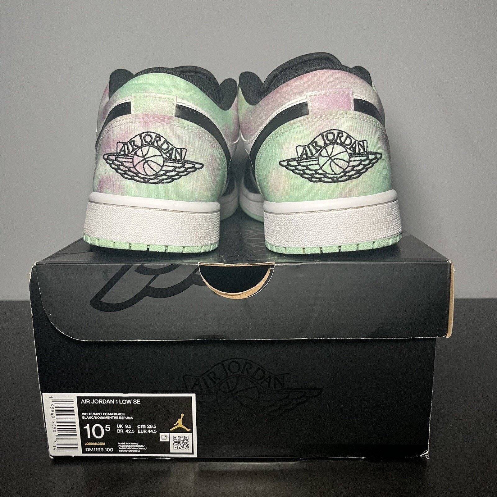Nike Size 10.5 - Air Jordan 1 SE Low Tie Dye Size US 10.5 / EU 43-44 - 5 Thumbnail
