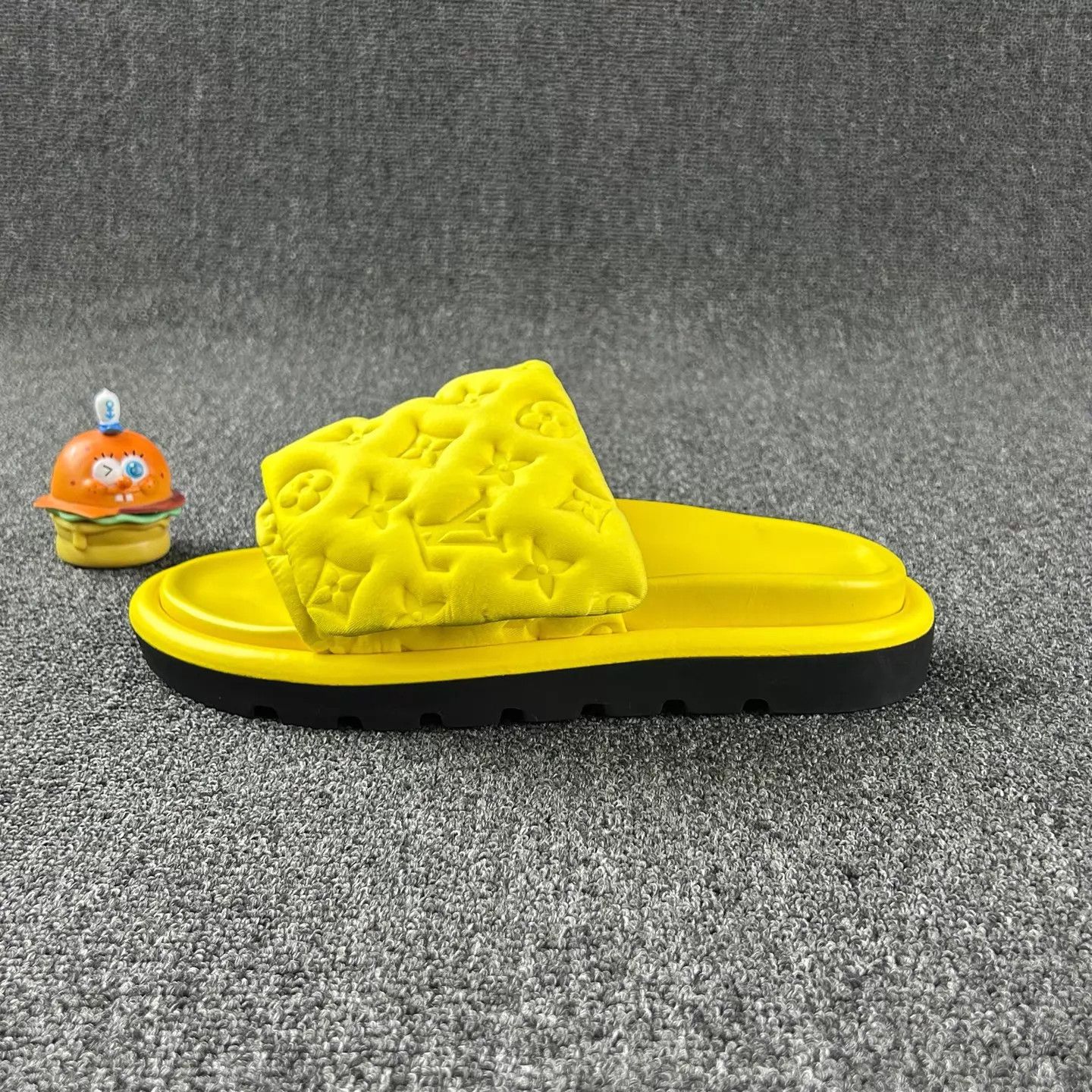 Louis Vuitton LV Yellow Embossed Monogram Slippers EU37 Size US 6.5 / IT 36.5 - 3 Thumbnail