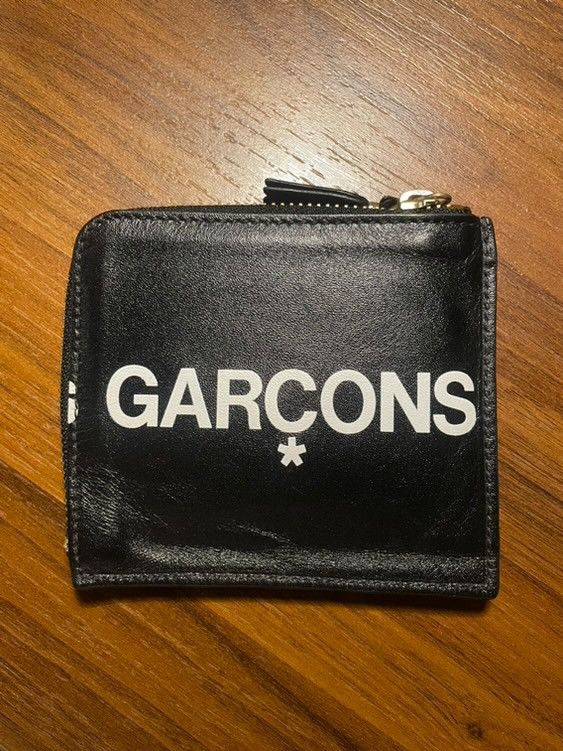 Comme des Garcons CDG Huge Logo Wallet Size ONE SIZE - 2 Thumbnail