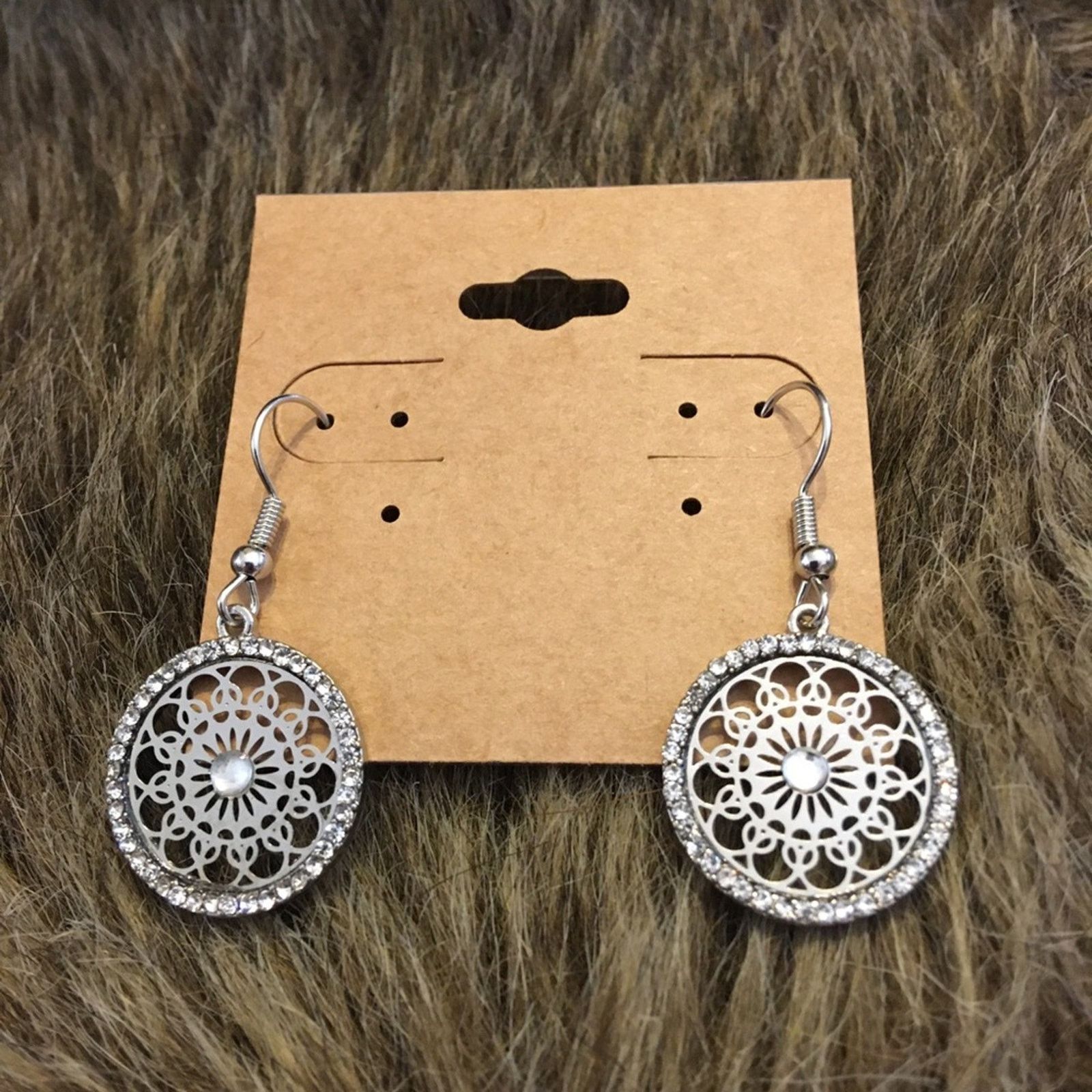 Vintage Vintage repurpose rhinestone medallion earrings Size ONE SIZE - 2 Thumbnail