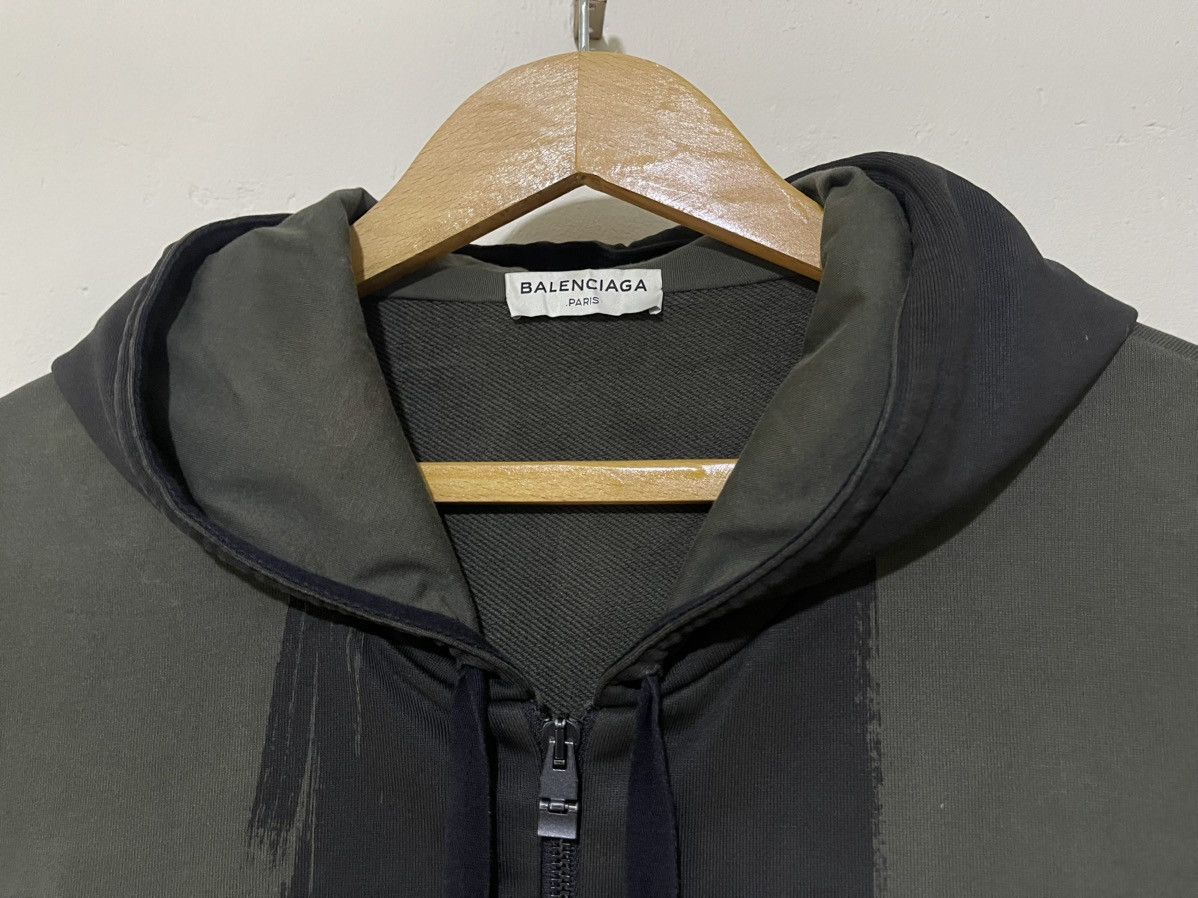Balenciaga Balenciaga Brush stroke print hoodie in dark green Size US XL / EU 56 / 4 - 5 Thumbnail