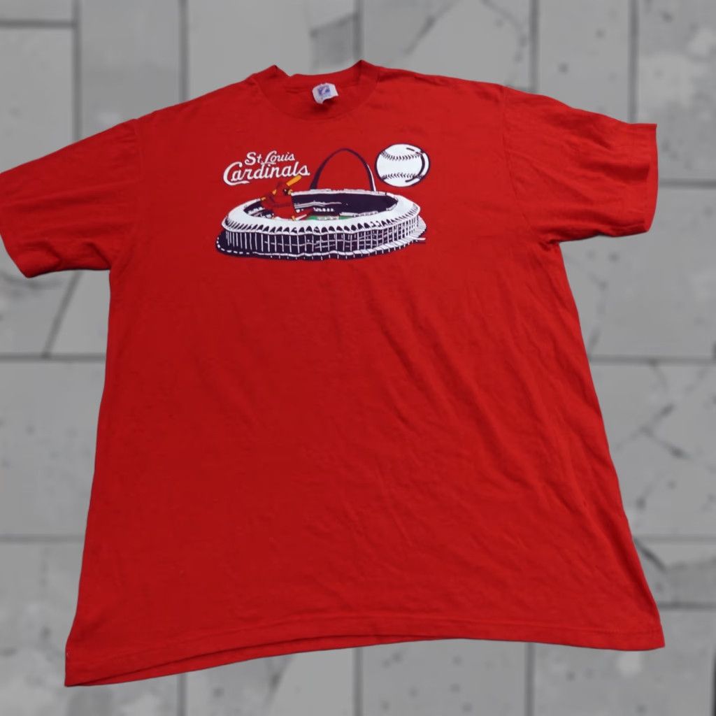 Vintage VINTAGE American Vintage St. Louis Cardinals Shirt M Red Mens Graphic Print 7/US Made Size US M / EU 48-50 / 2 - 1 Thumbnail