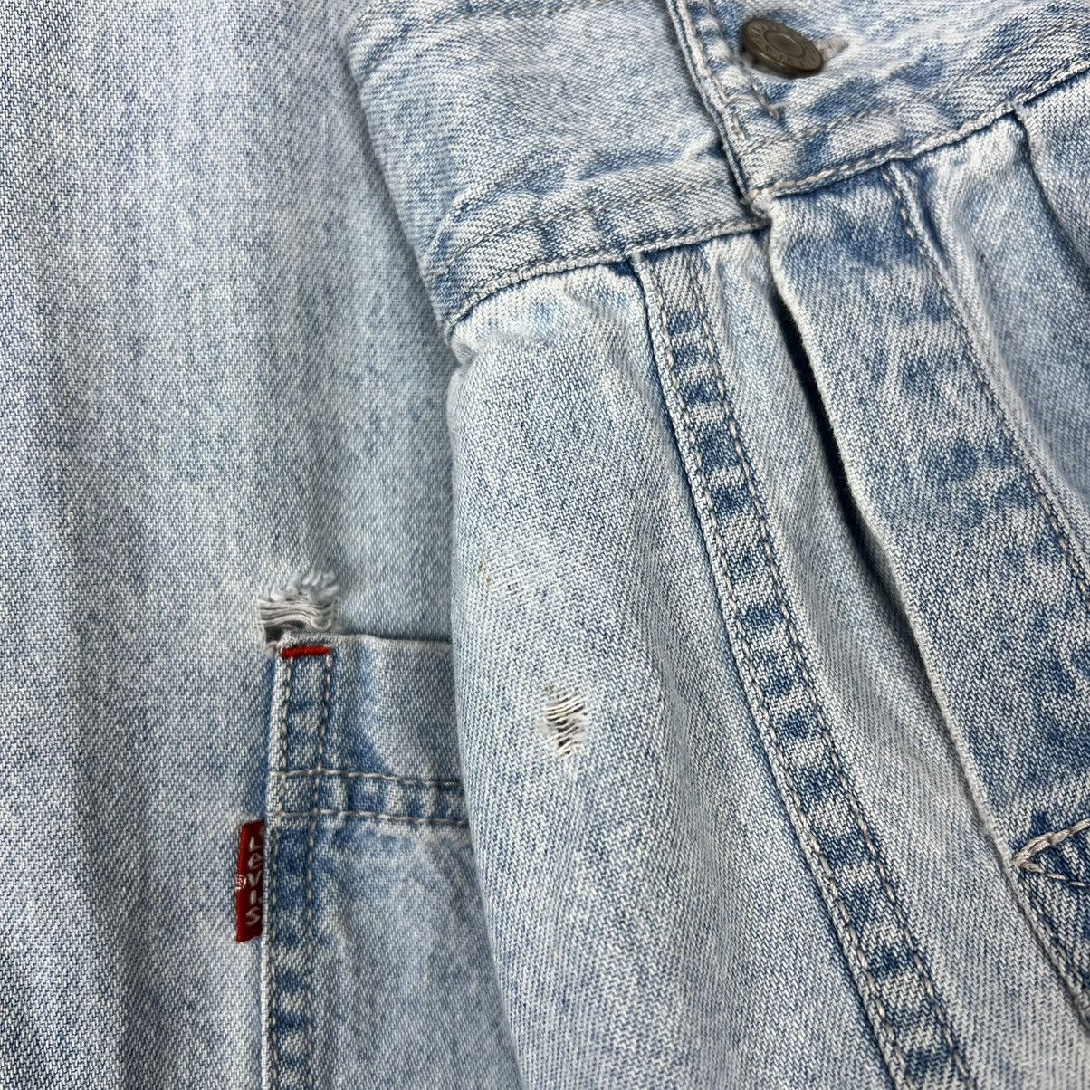 Levi's × Levi's Vintage Clothing × Vintage Levi’s vintage workwear distressed denim blue heavy shirt Size US L / EU 52-54 / 3 - 7 Thumbnail