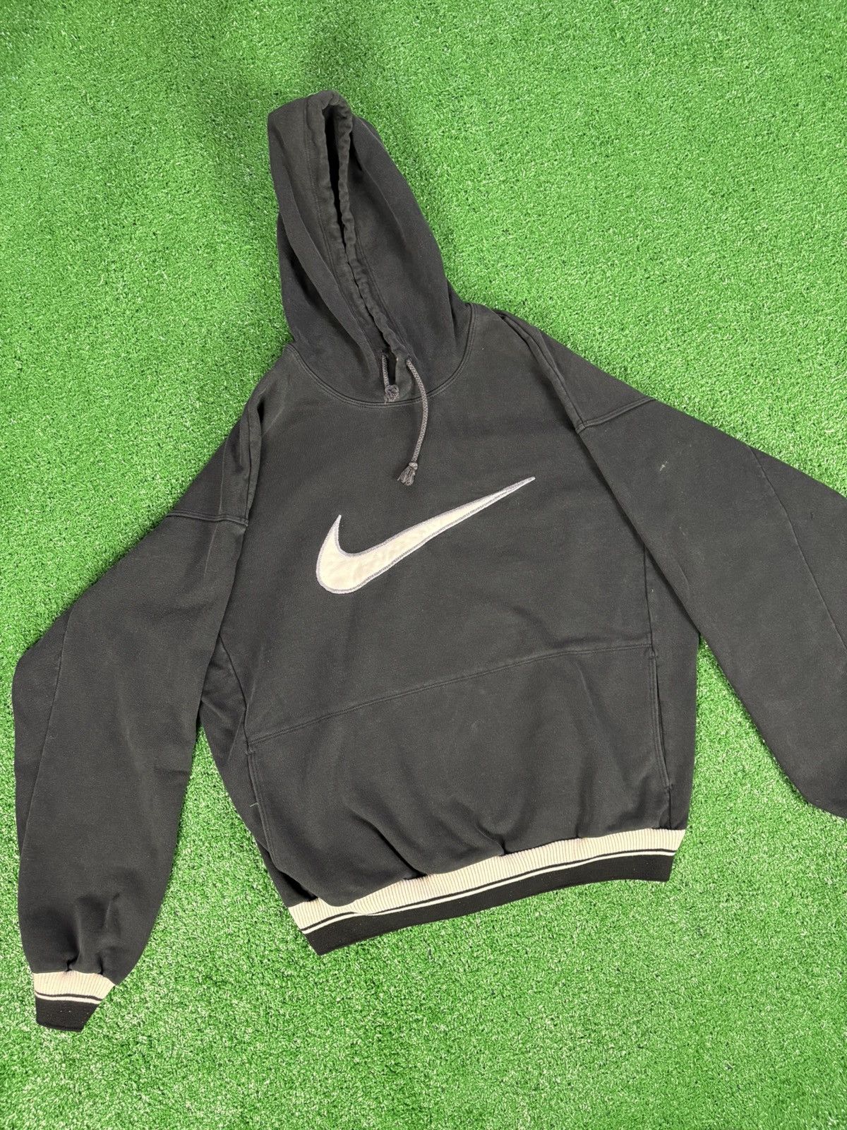 Nike × Vintage Vintage 1990s Center Swoosh Nike Hoodie Sweatshirt Size US XL / EU 56 / 4 - 2 Thumbnail