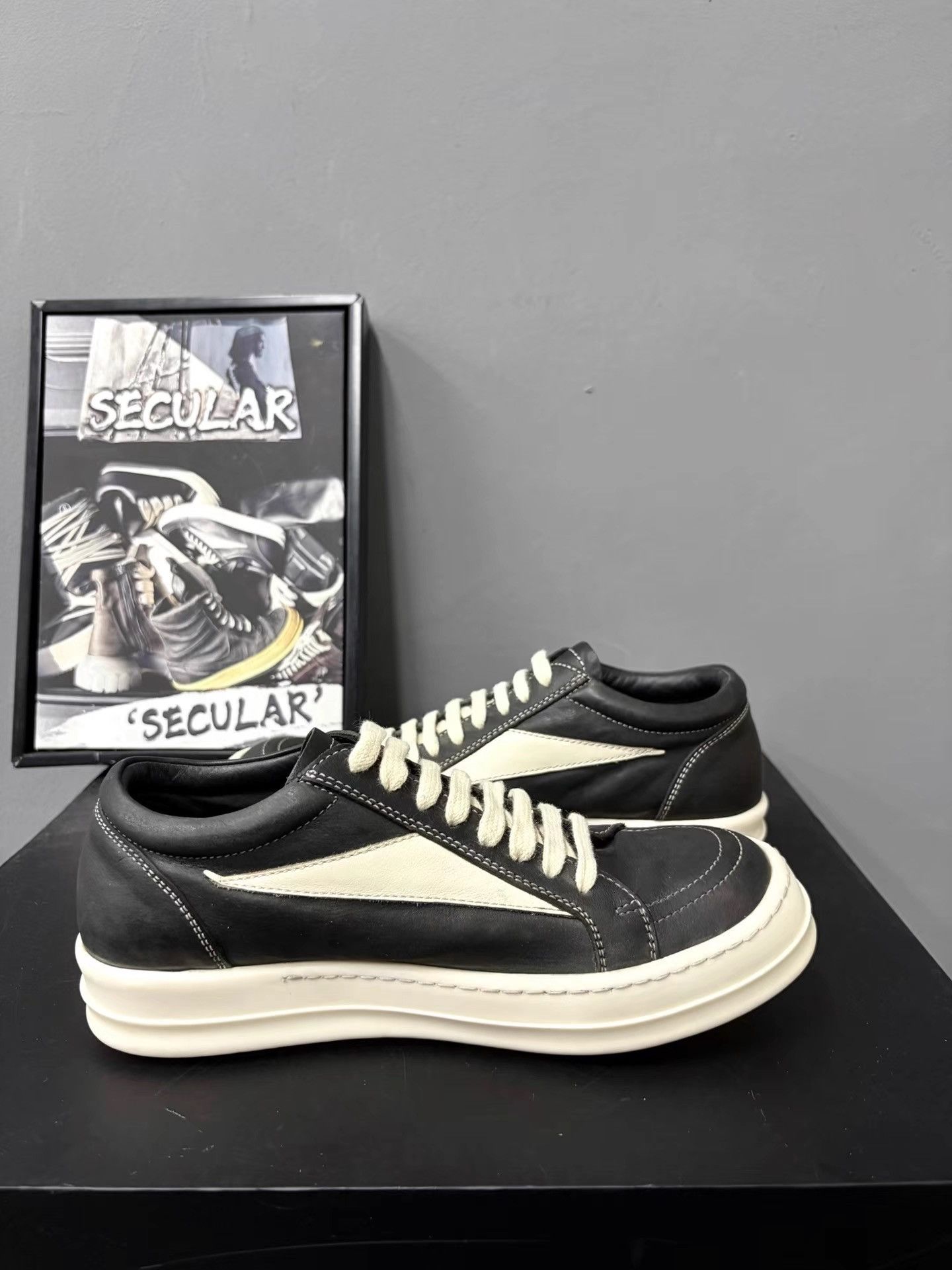 Rick Owens Rick Owens 24SS Leather Low-Top Infringement K34 Size US 7 / IT 37 - 6 Thumbnail