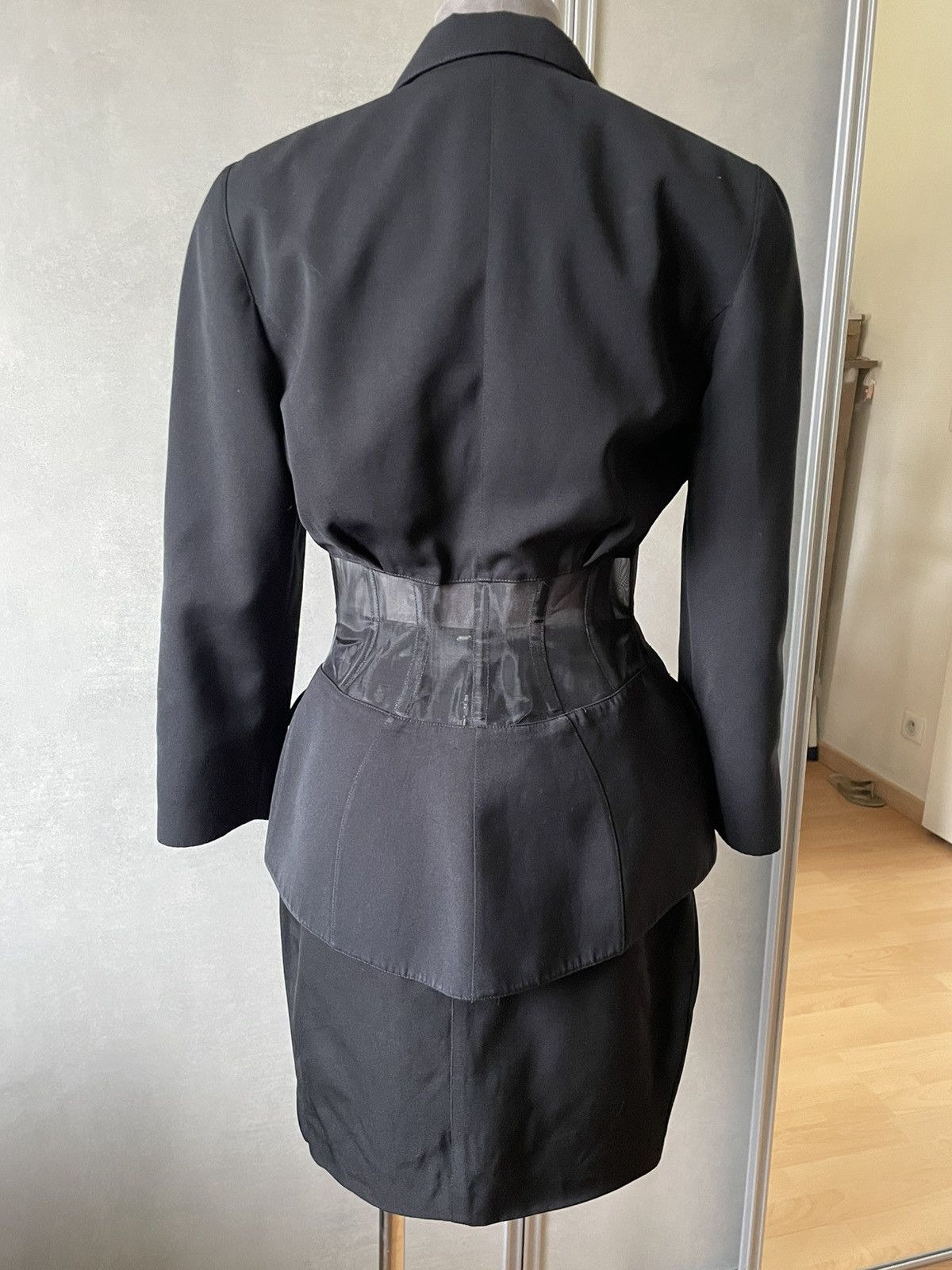 Thierry Mugler THIERRY MUGLER Jacket and skirt set Size S / US 4 / IT 40 - 5 Thumbnail