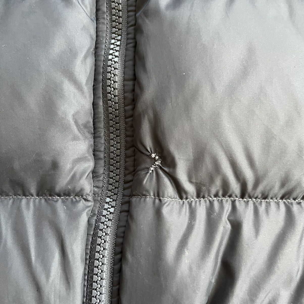 The North Face The North Face 550 Boys Down Jacket Size XS/S (18-20) Size US XS / EU 42 / 0 - 5 Thumbnail