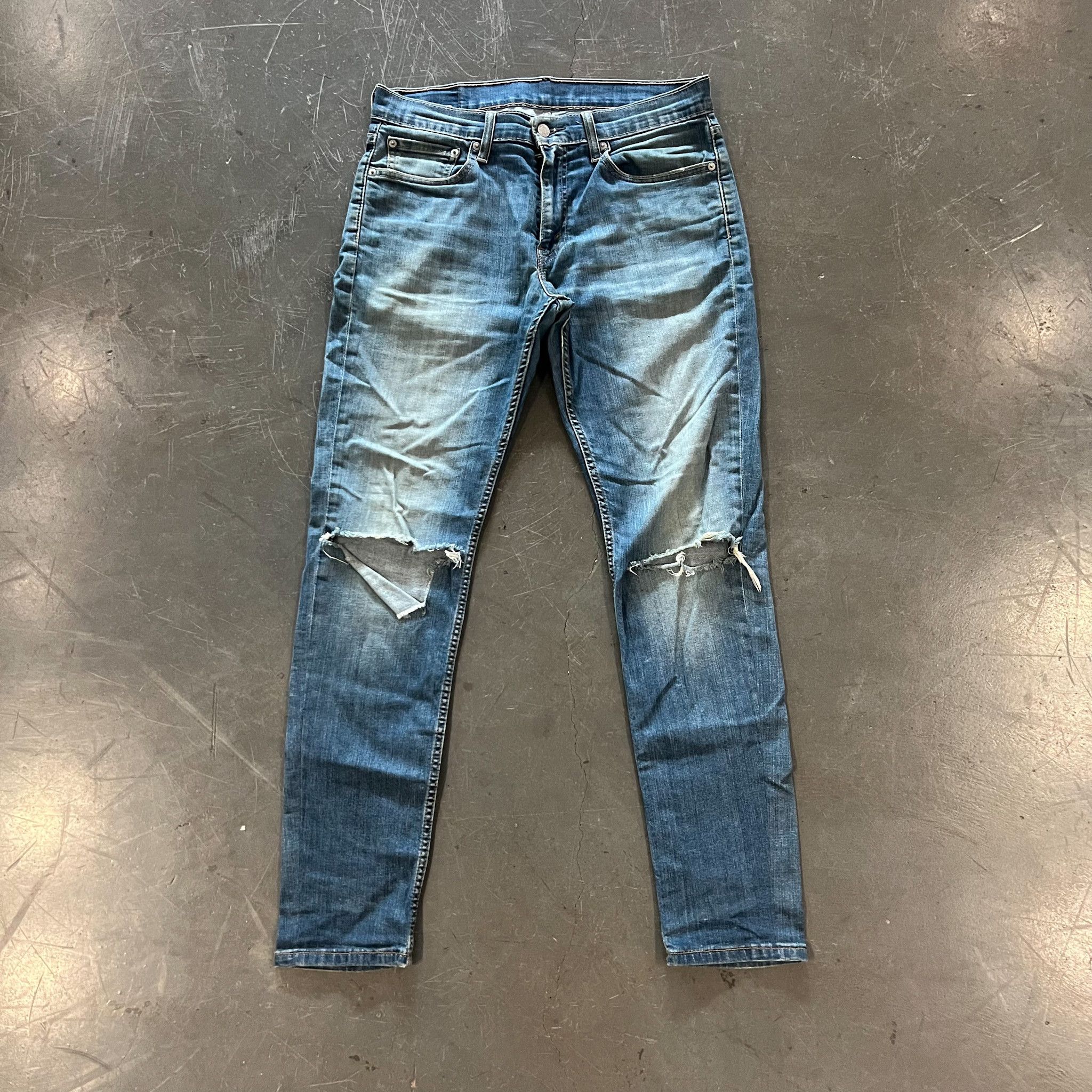 Levi's Vintage Clothing Vintage Levi 511 Blue Denim • 32x32 Size US 32 / EU 48 - 1 Thumbnail