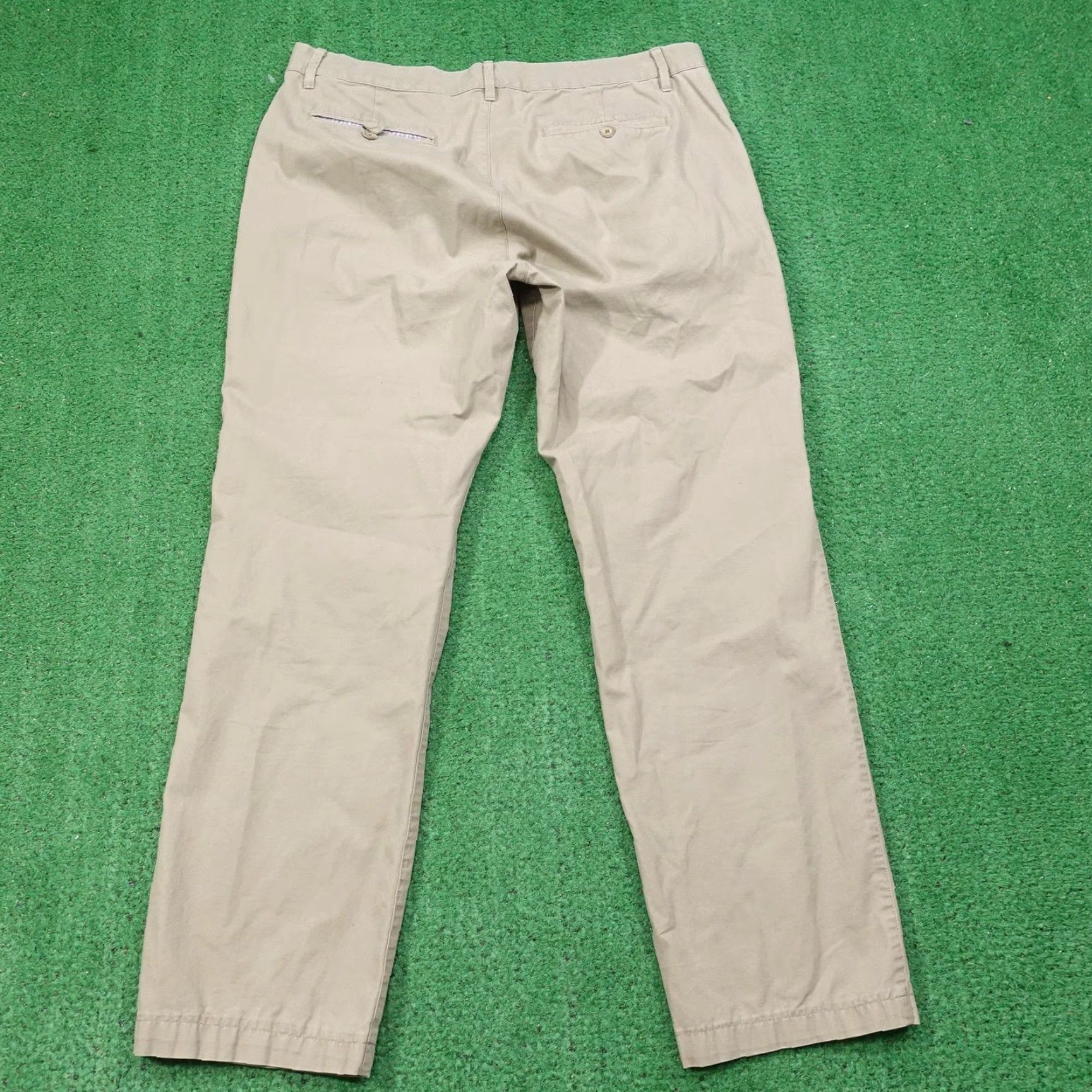 Bonobos VINTAGE? Wait—No. Bonobos Chino Pants Mens 35x32 Khaki Flat Front Straight Cotton Casual Pants Mens Beige 36 Waist 32 Inseam Size US 35 - 4 Thumbnail